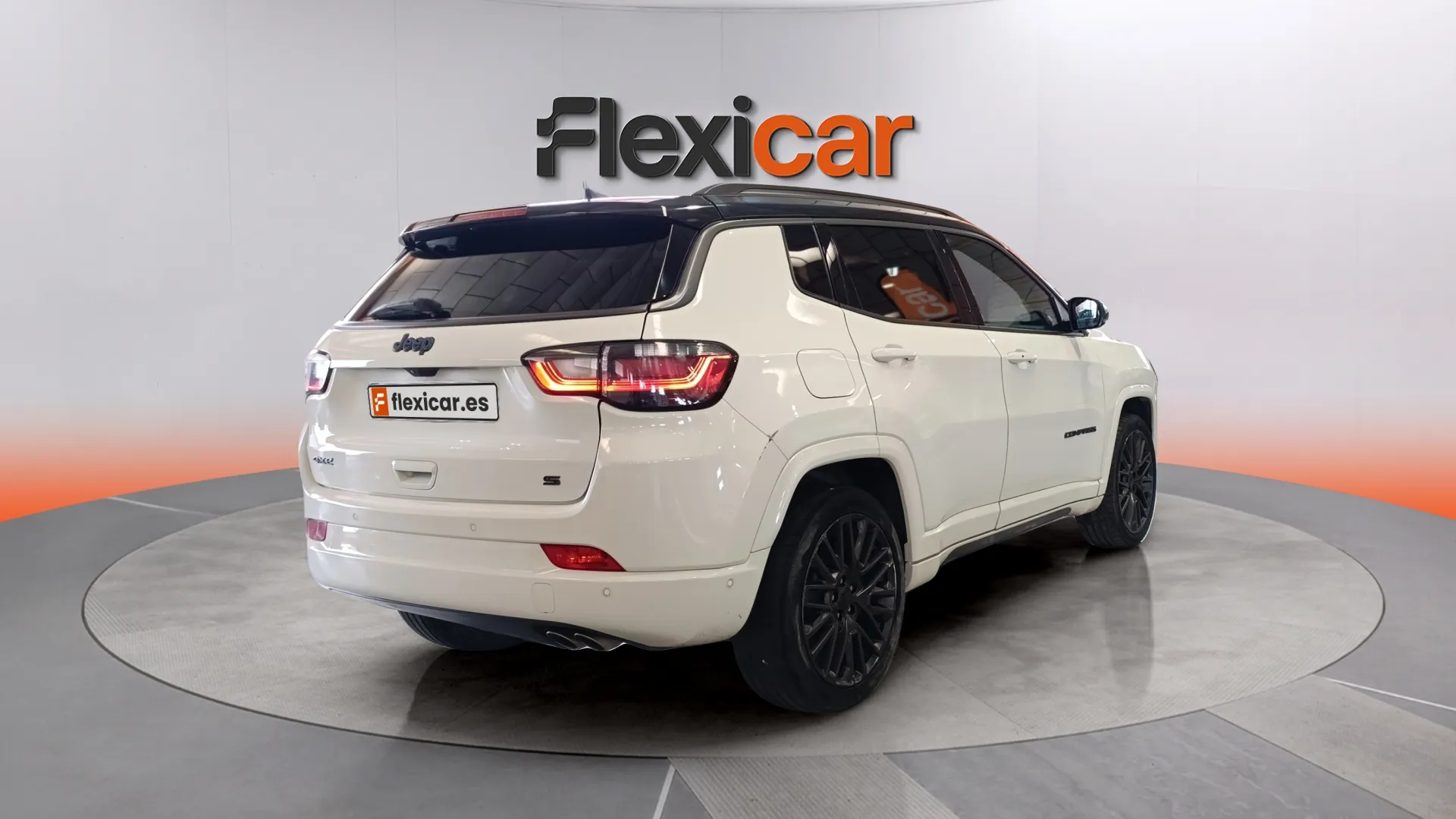 Jeep Compass 1.3 PHEV S AWD - foto 3