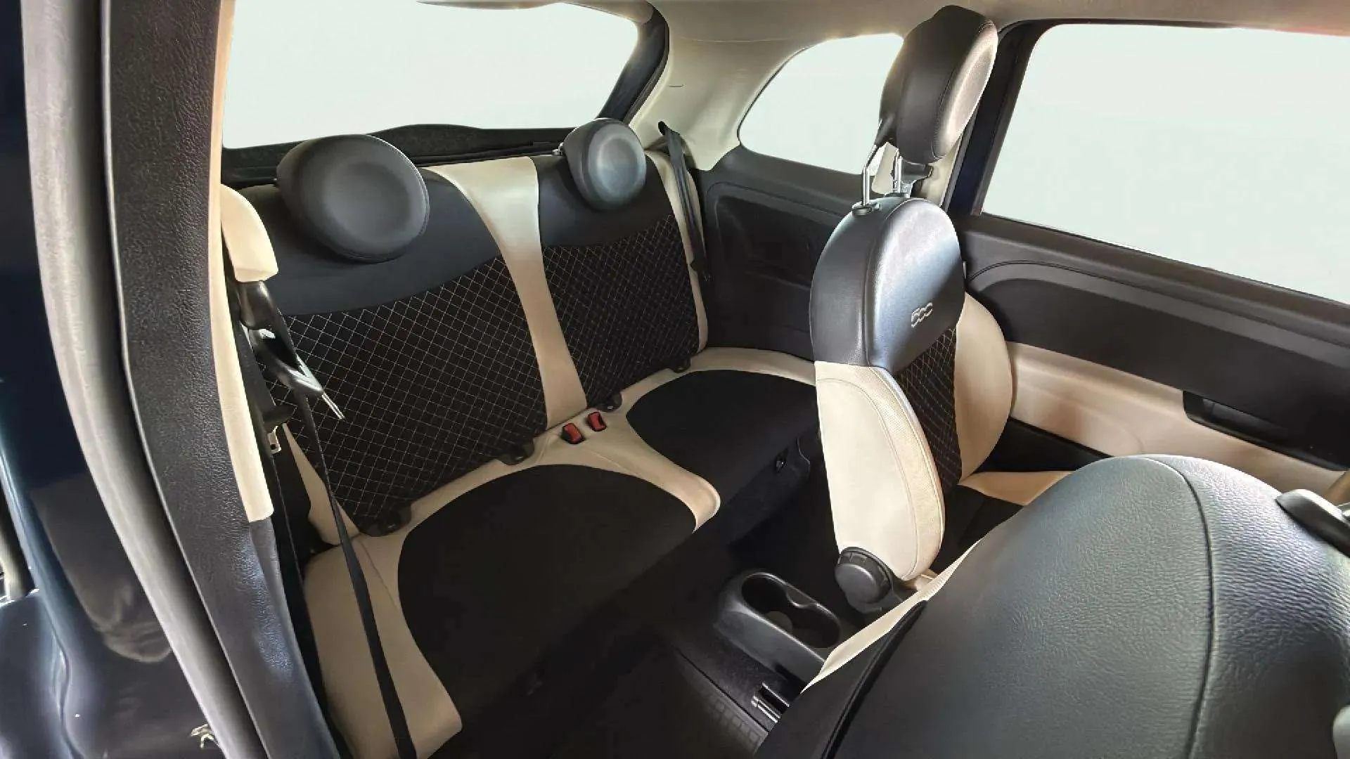 Fiat 500 Dolcevita 1.0 Hybrid - foto 14