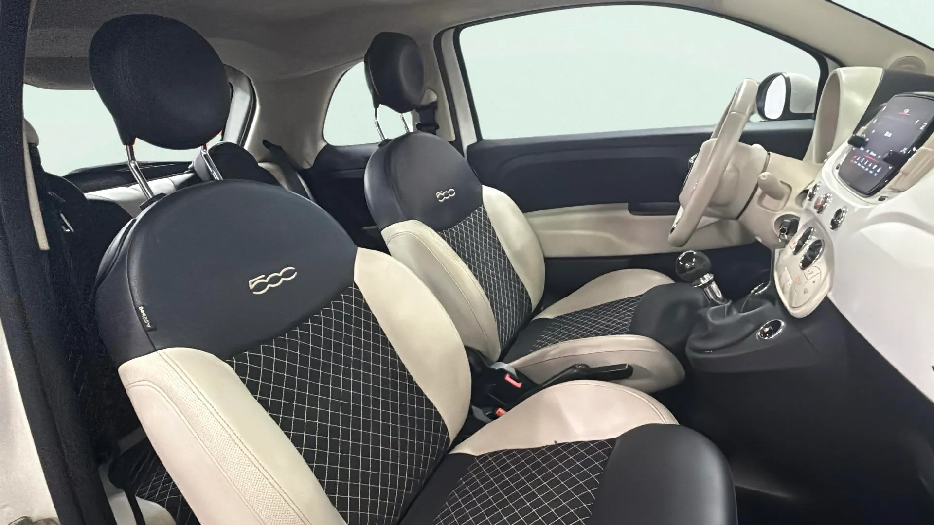 Fiat 500 Cult 1.0 Hybrid - foto 11