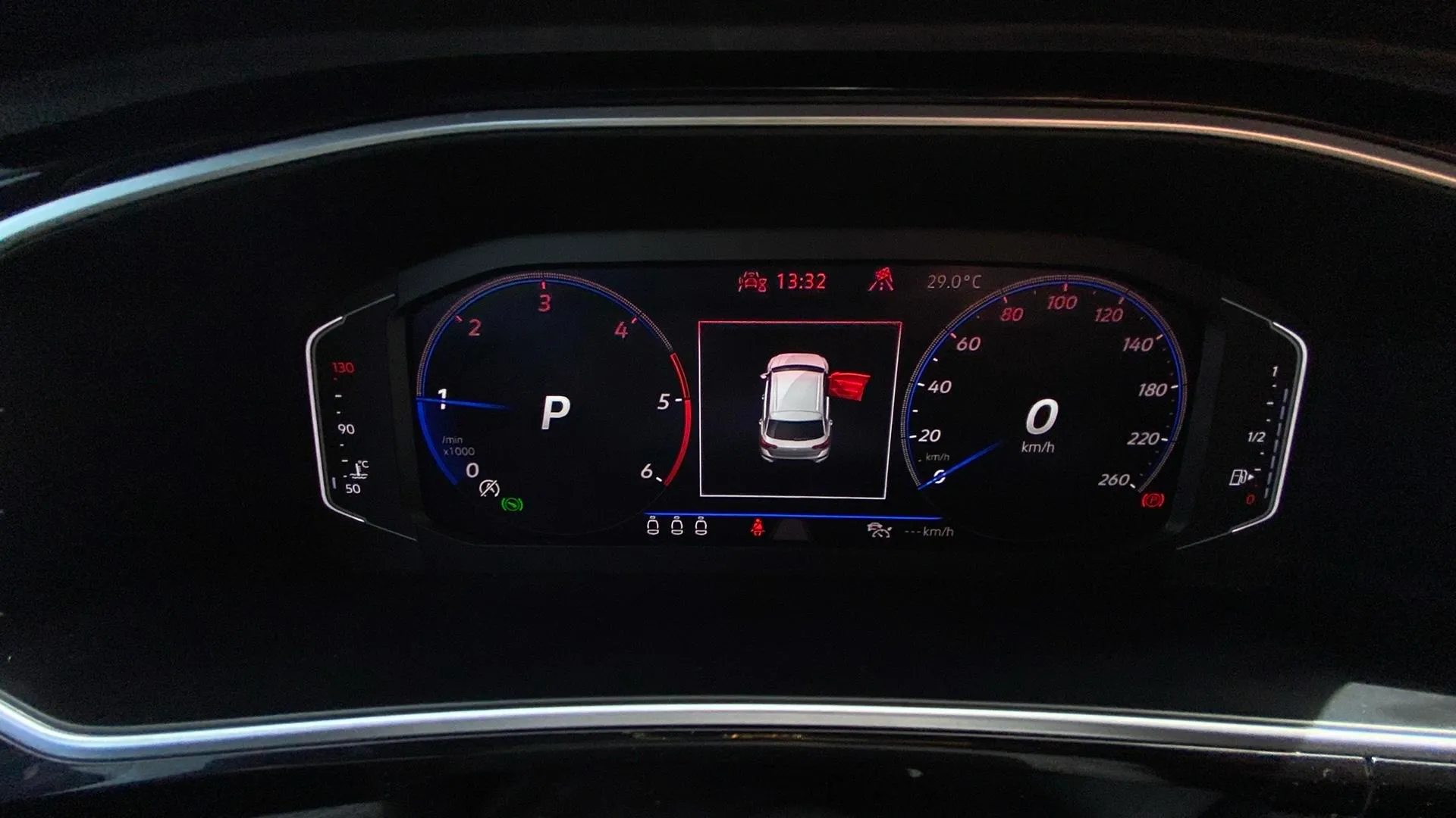 Volkswagen T-Roc R-Line 2.0 TDI DSG - foto 18