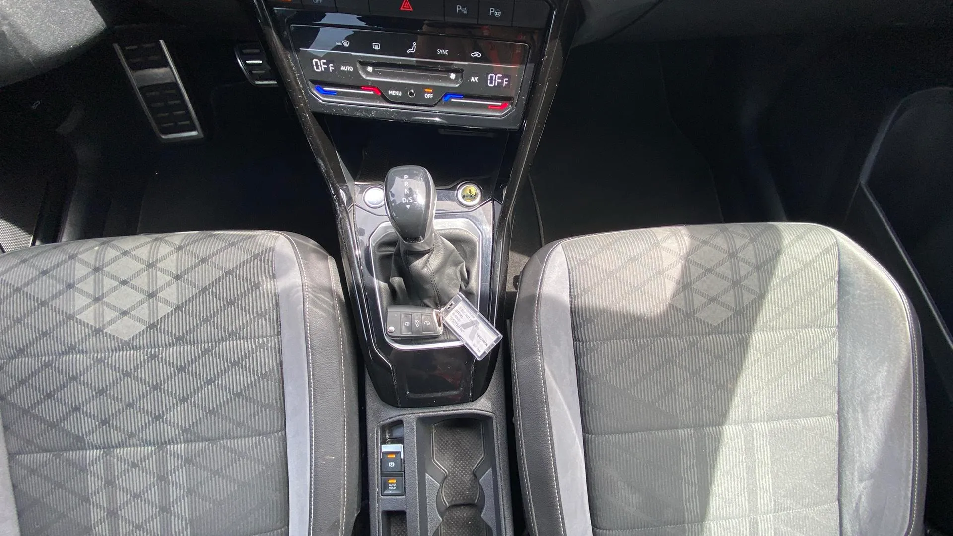 Volkswagen T-Roc R-Line 2.0 TDI DSG - foto 21