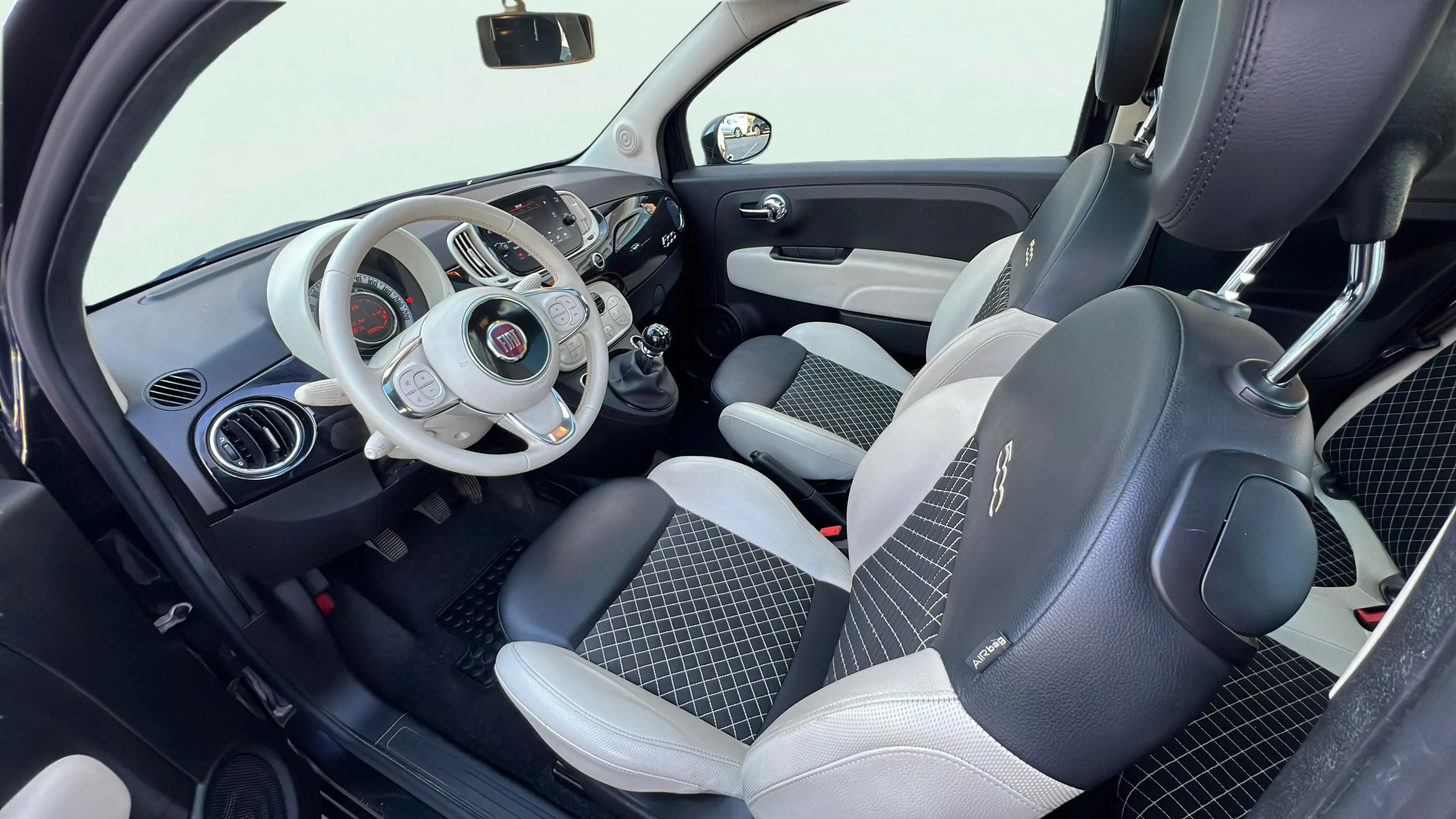 Fiat 500 Dolcevita 1.0 Hybrid - foto 9