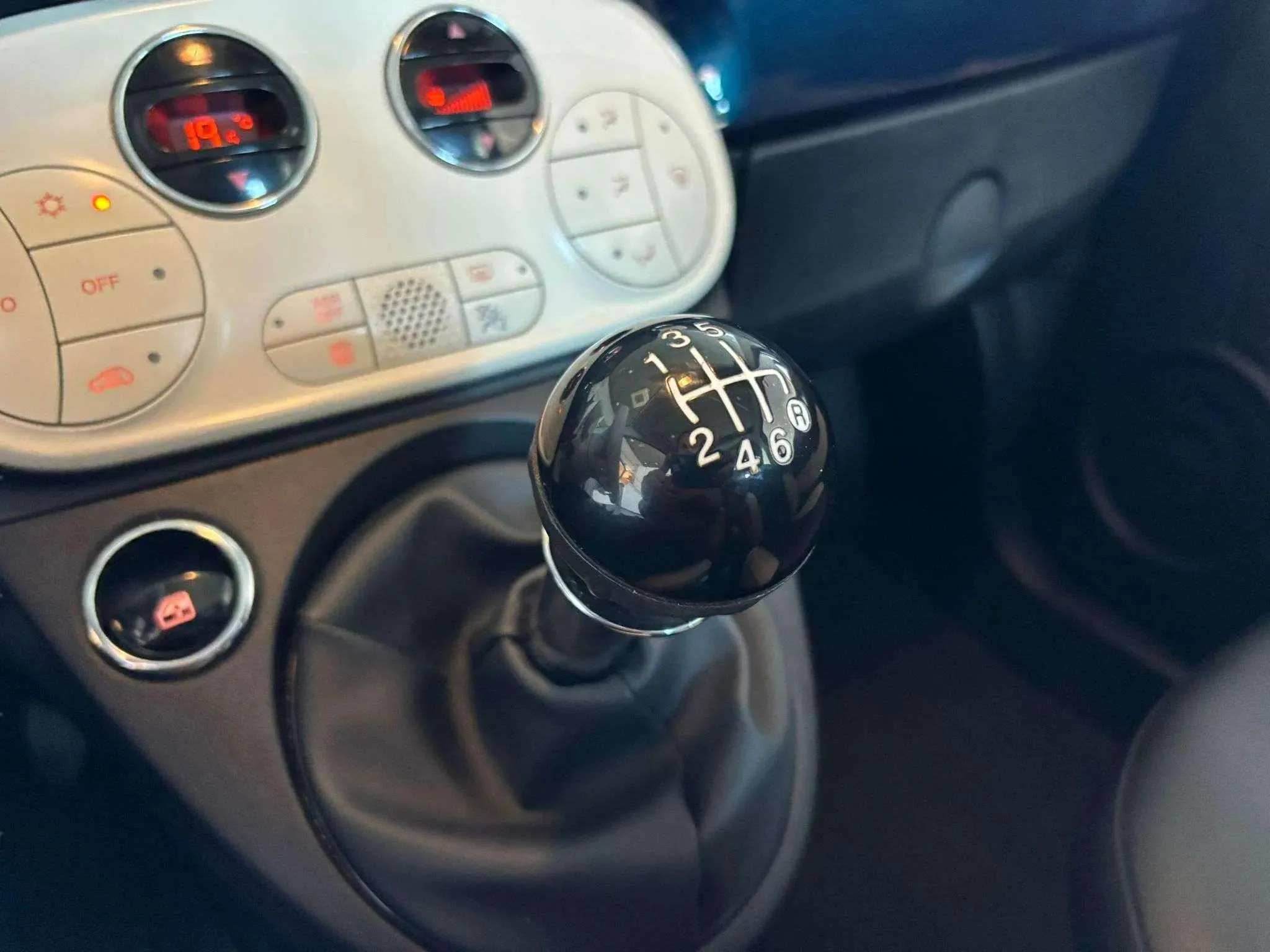 Fiat 500 Dolcevita 1.0 Hybrid - foto 16
