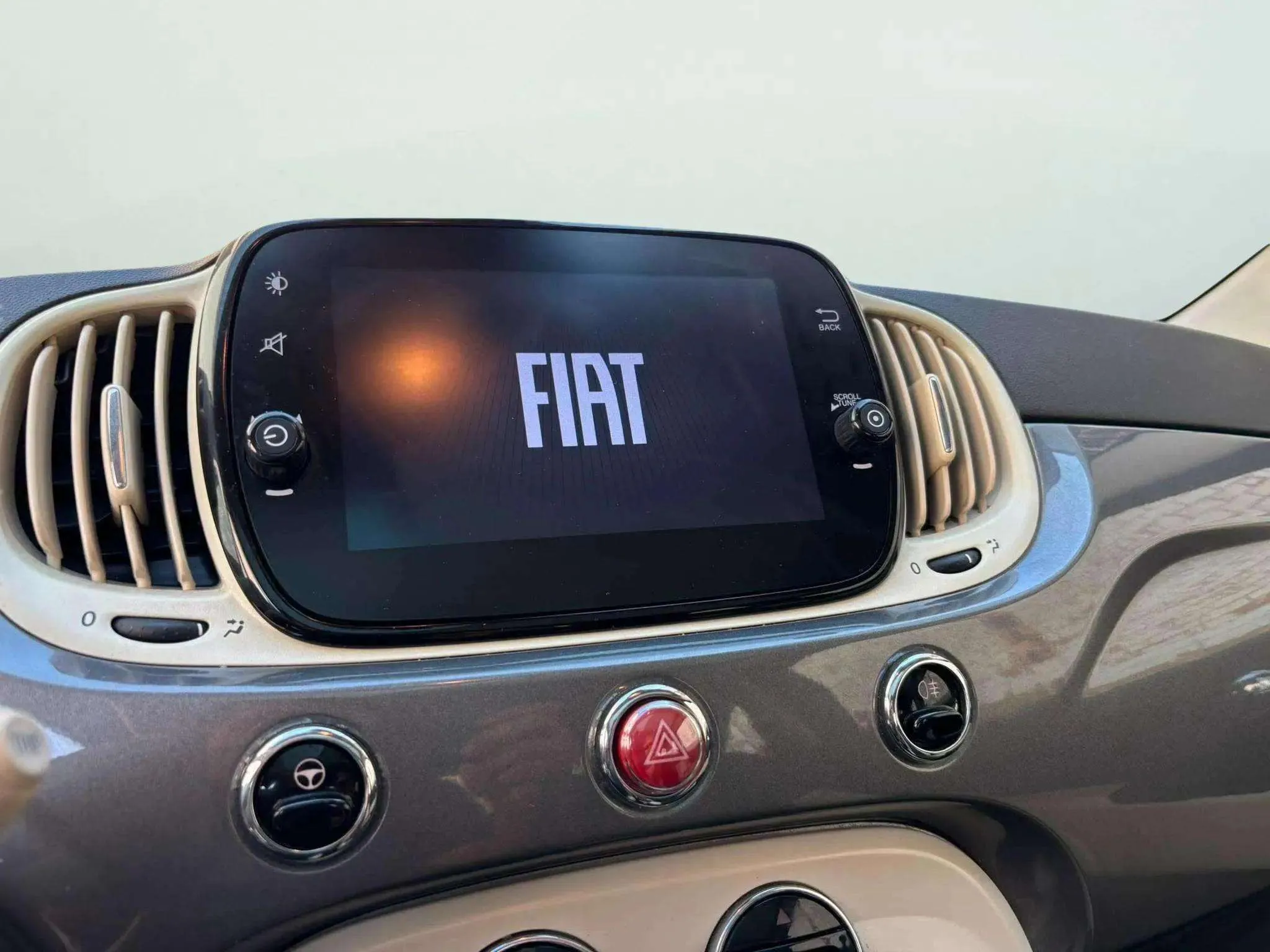 Fiat 500 Dolcevita 1.0 Hybrid - foto 6