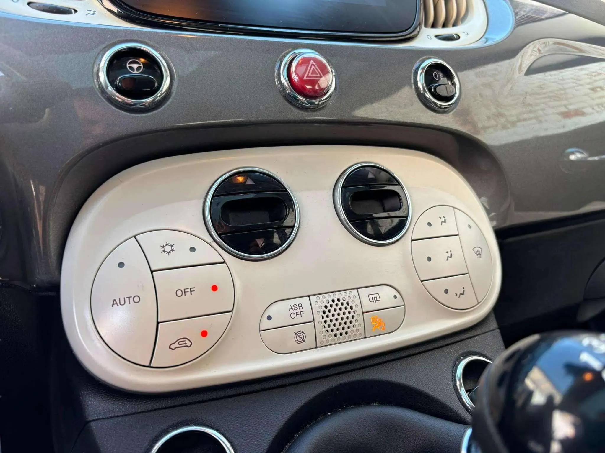 Fiat 500 Dolcevita 1.0 Hybrid - foto 11