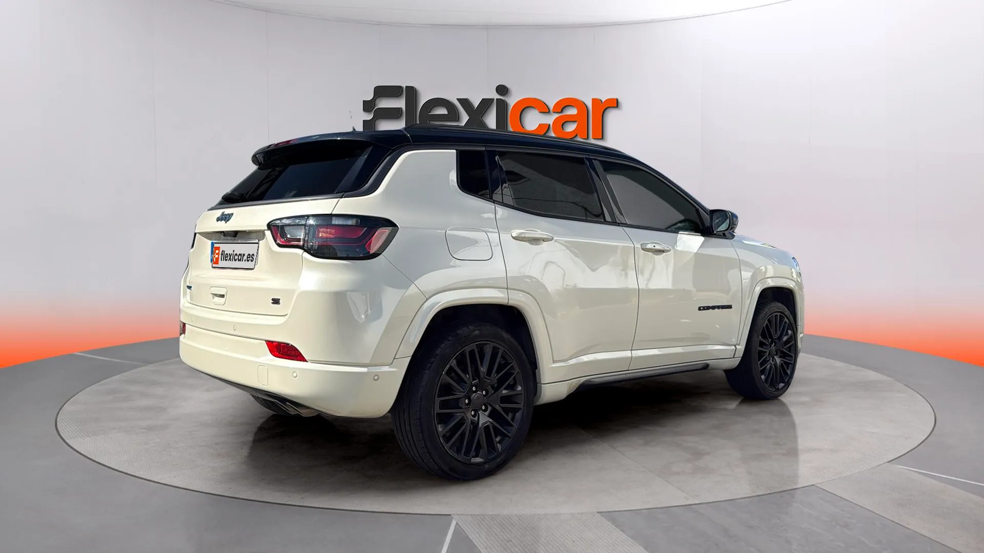 Jeep Compass 1.3 PHEV 80th AWD - foto 7