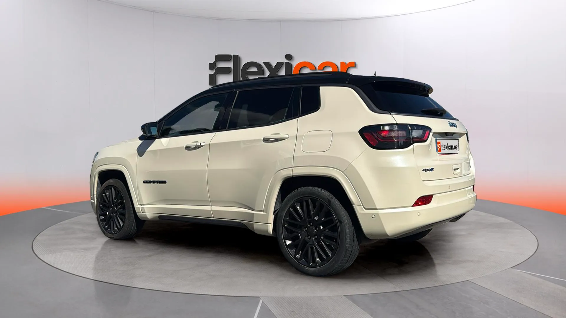 Jeep Compass 1.3 PHEV 80th AWD - foto 5