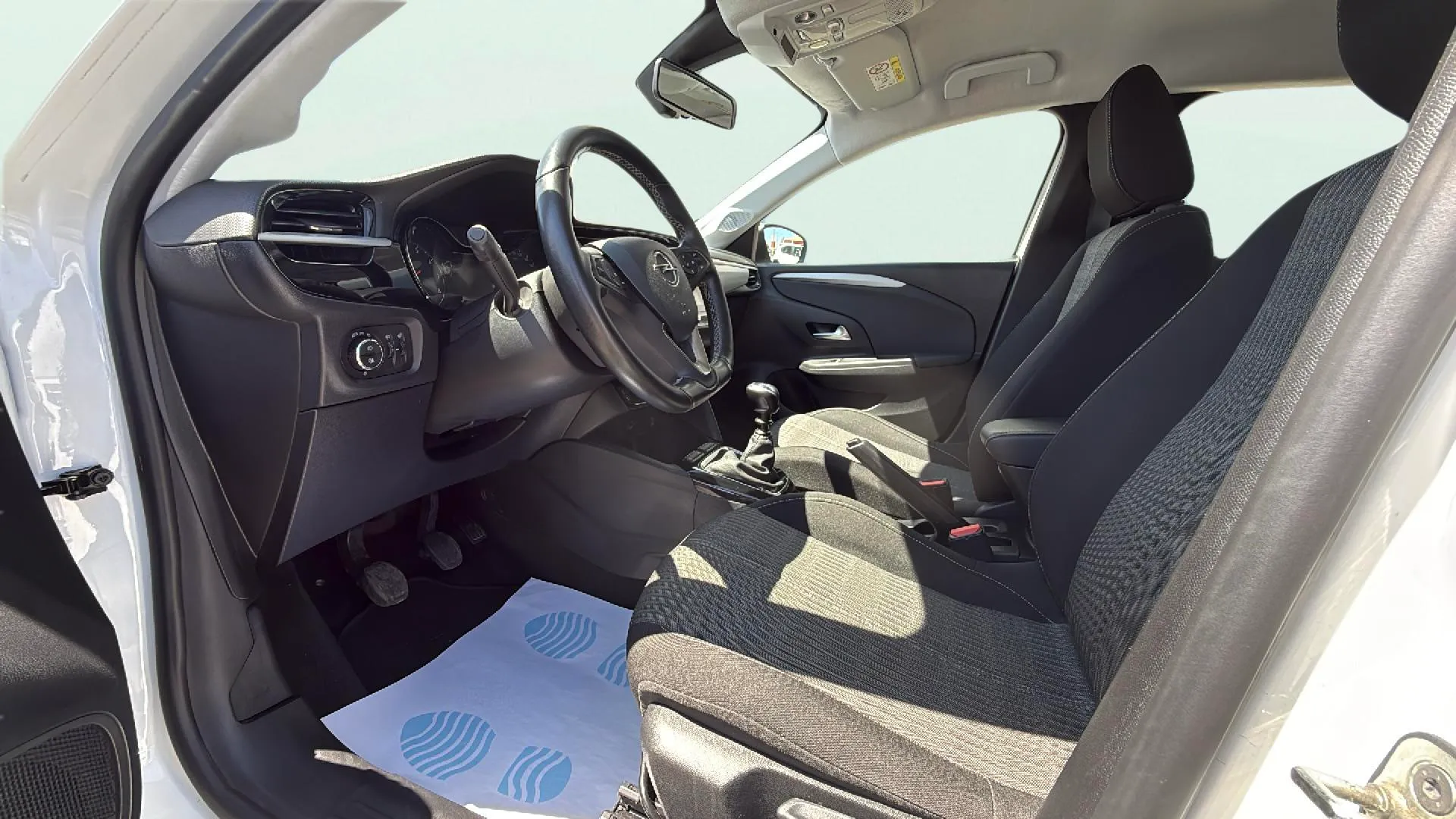 Opel Corsa 1.2 XEL Edition - foto 11