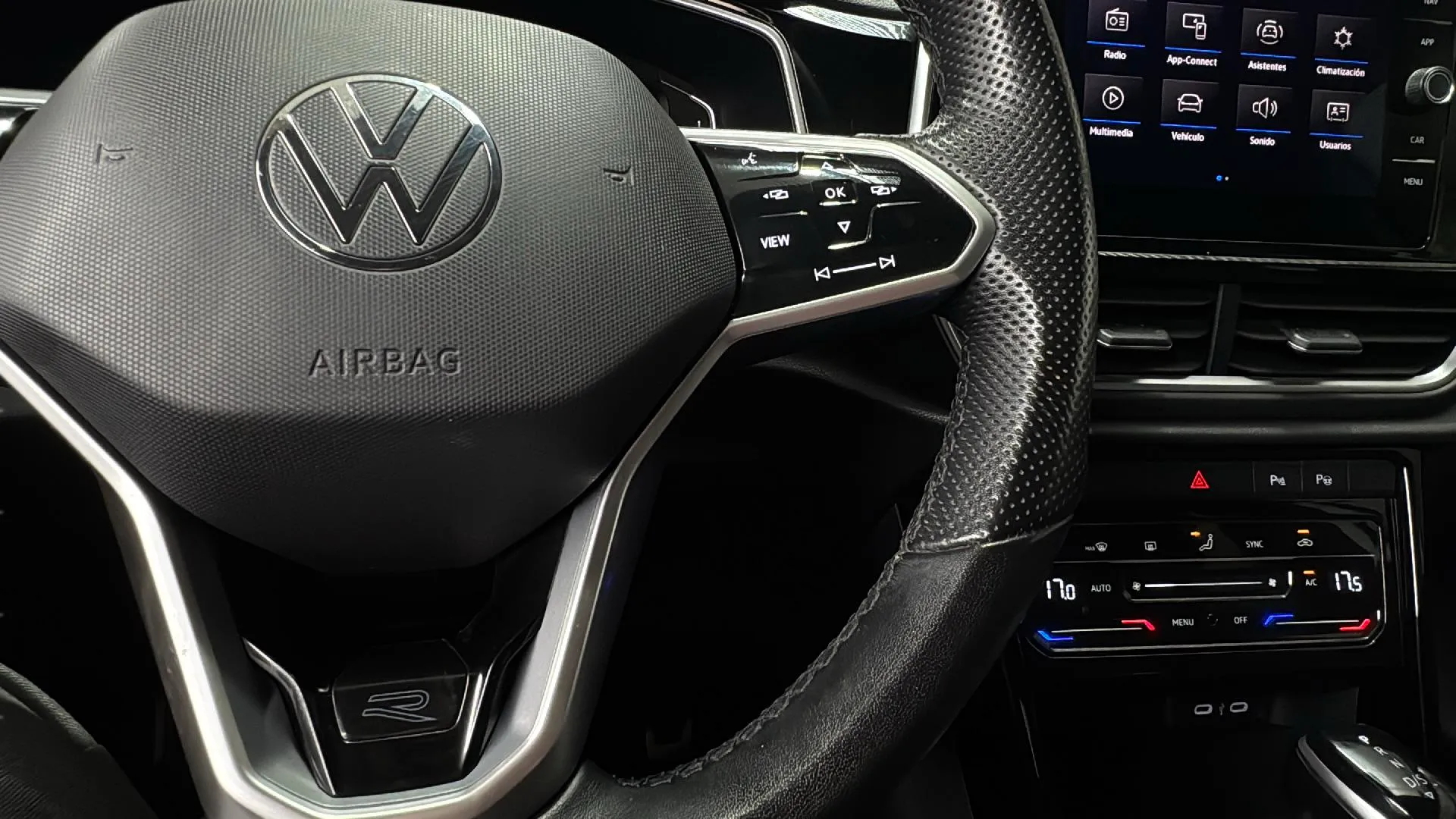 Volkswagen T-Roc R-Line 2.0 TDI DSG - foto 21