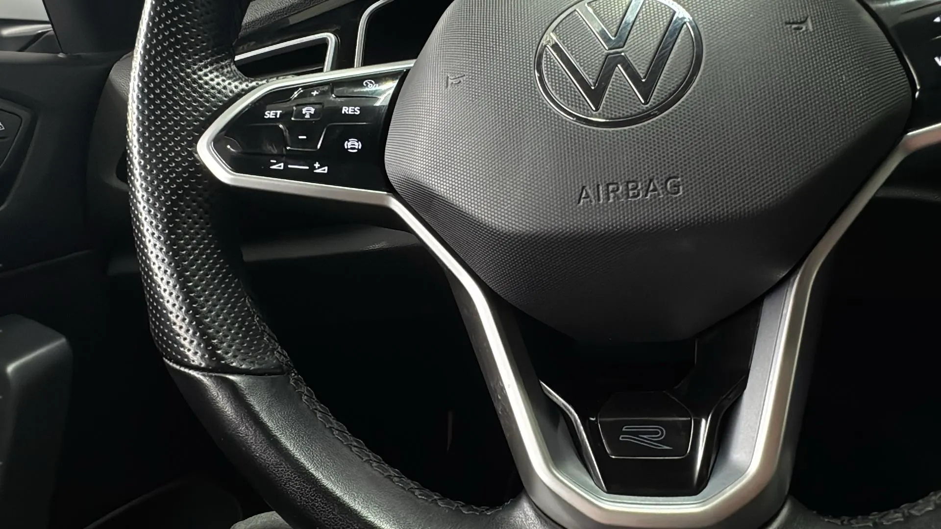 Volkswagen T-Roc R-Line 2.0 TDI DSG - foto 20
