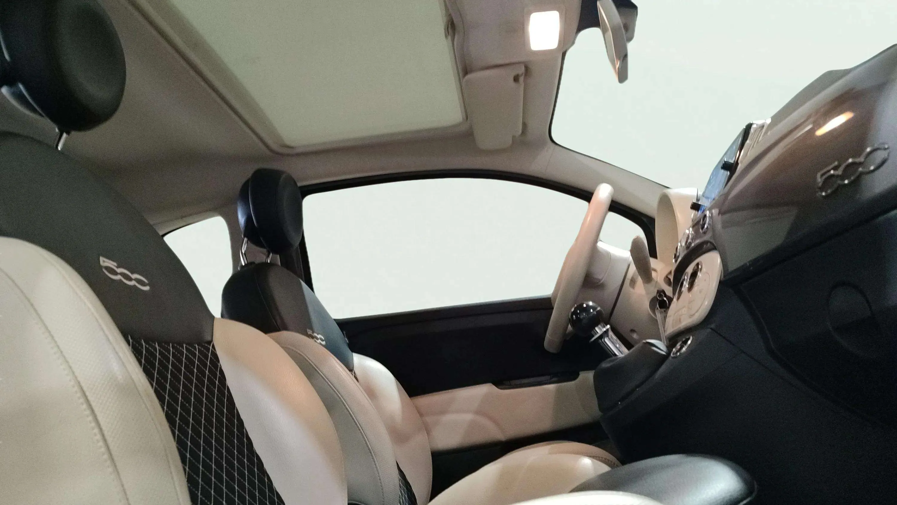 Fiat 500 Dolcevita 1.0 Hybrid - foto 19