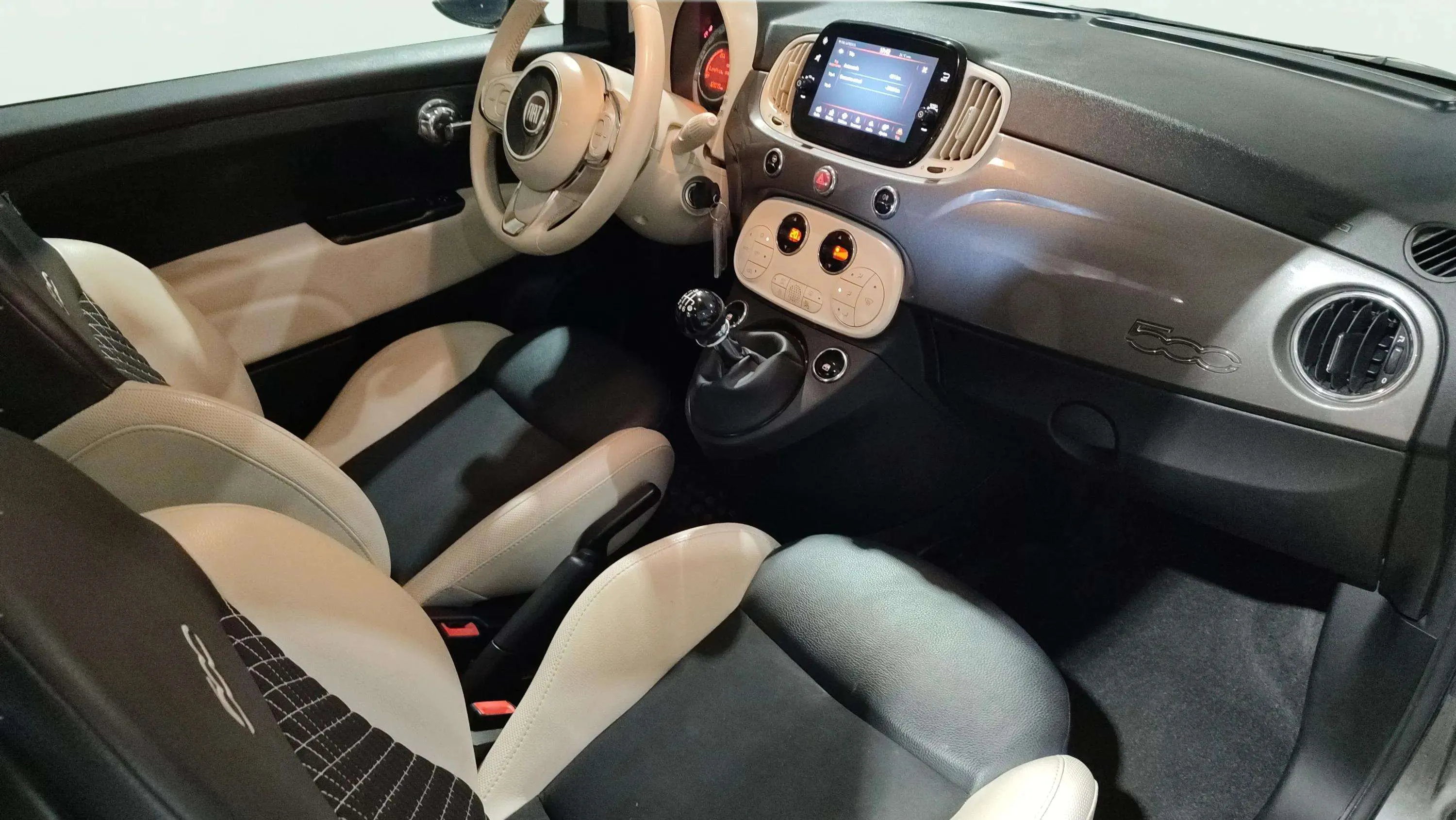 Fiat 500 Dolcevita 1.0 Hybrid - foto 18