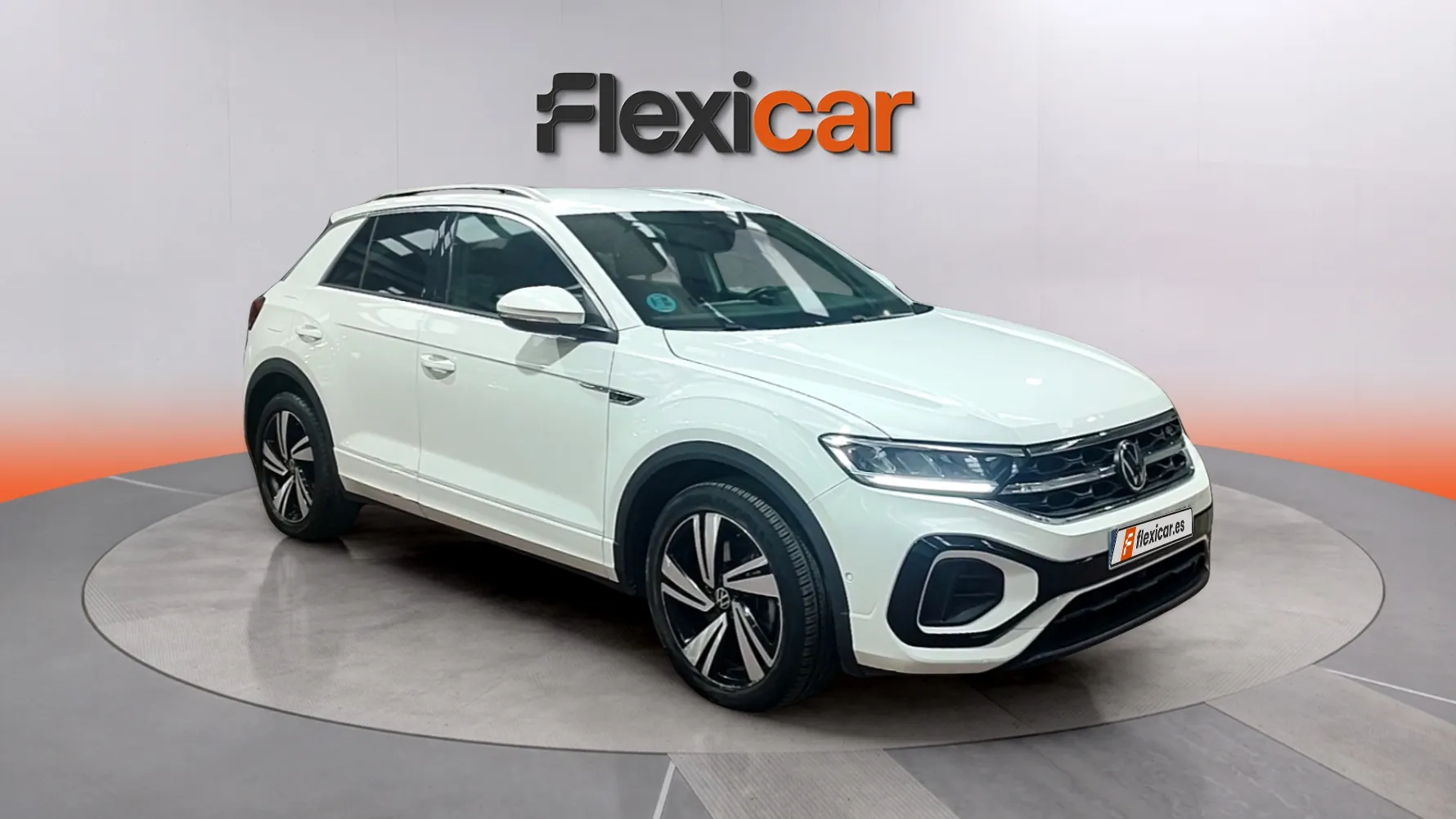 Volkswagen T-Roc R-Line 2.0 TDI DSG - foto 1