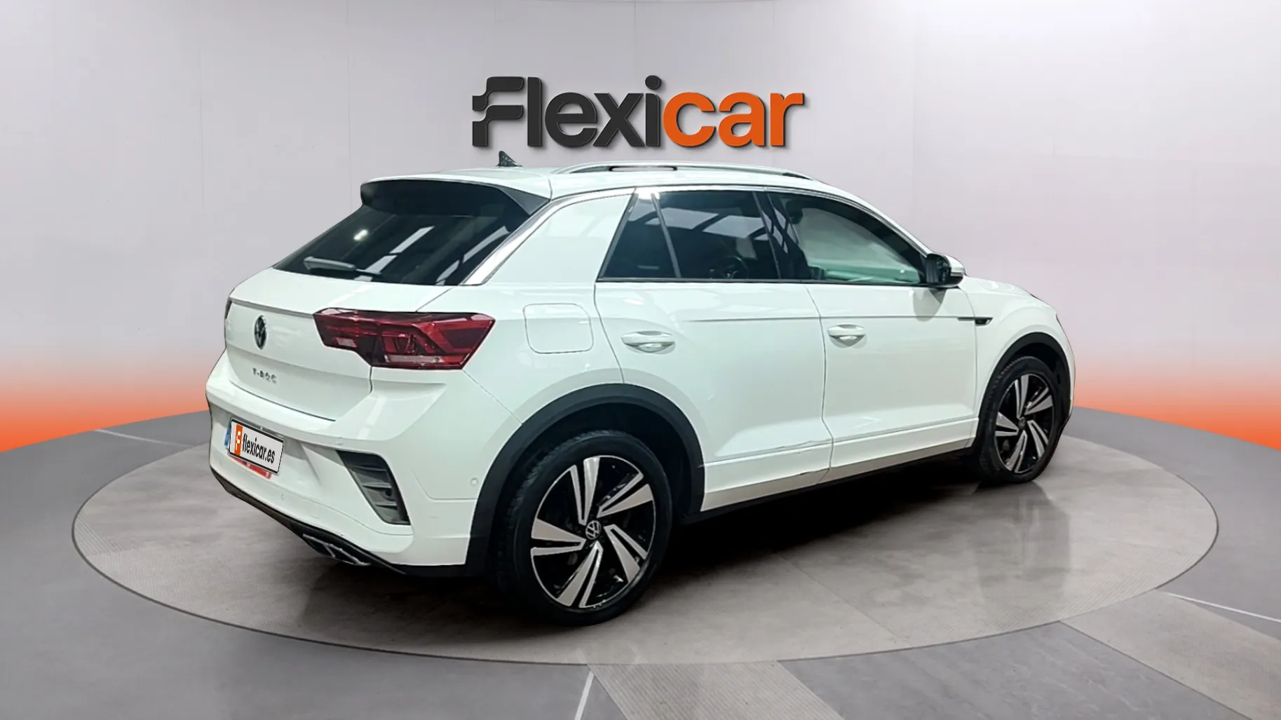 Volkswagen T-Roc R-Line 2.0 TDI DSG - foto 8