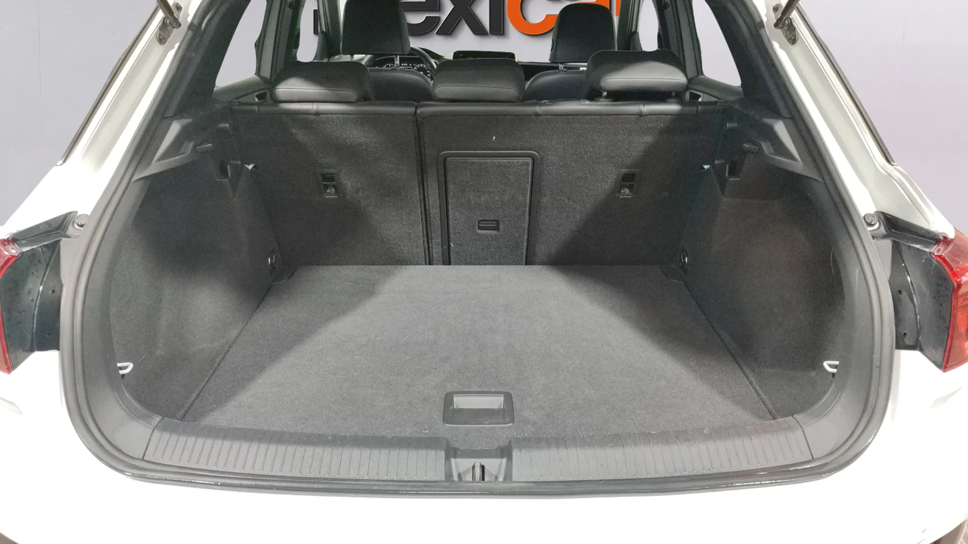 Volkswagen T-Roc R-Line 2.0 TDI DSG - foto 29