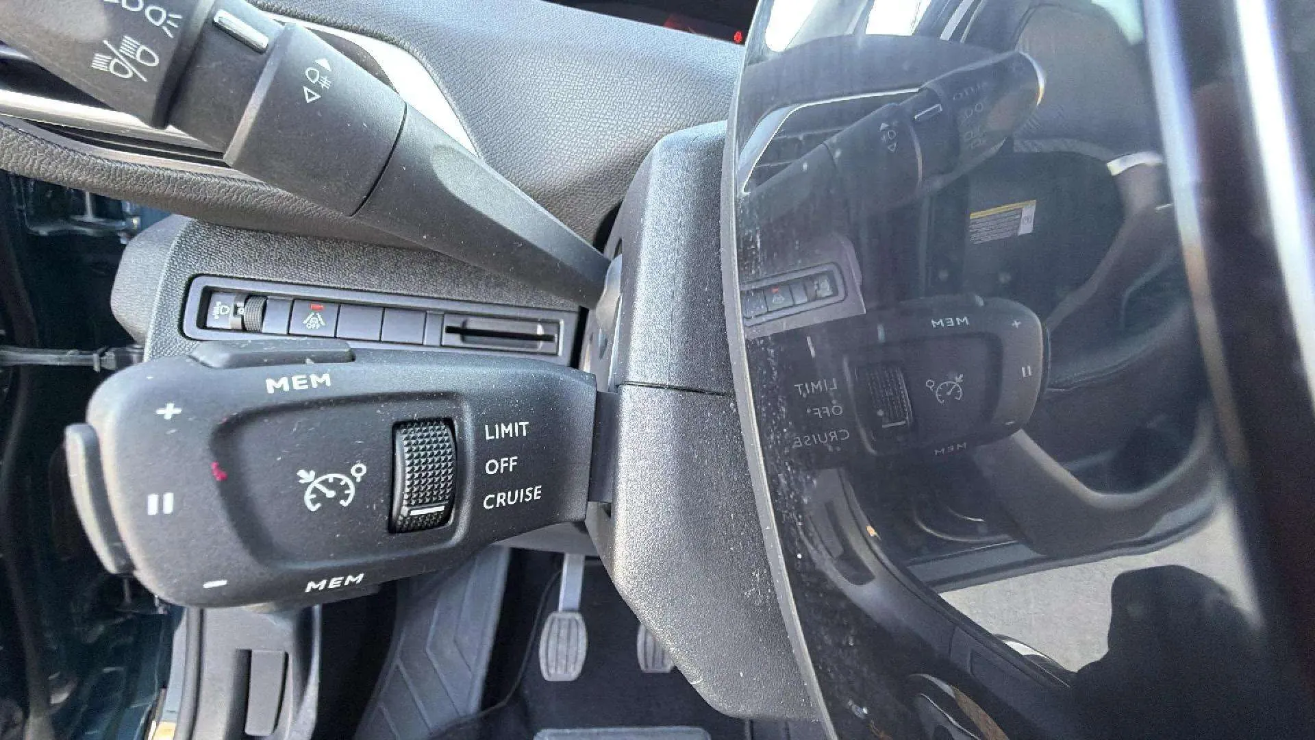 Peugeot 3008 1.5 BlueHDi Active - foto 13