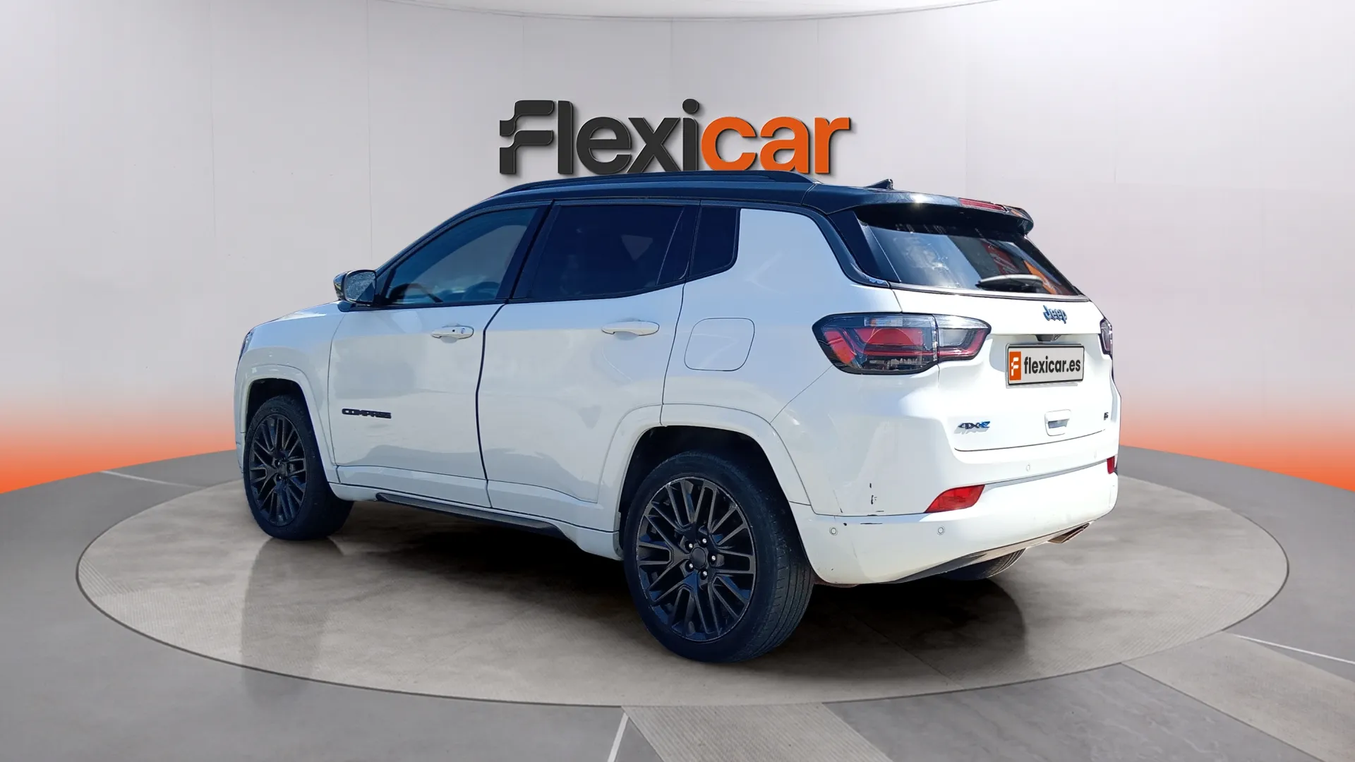 Jeep Compass 1.3 PHEV S AWD - foto 6