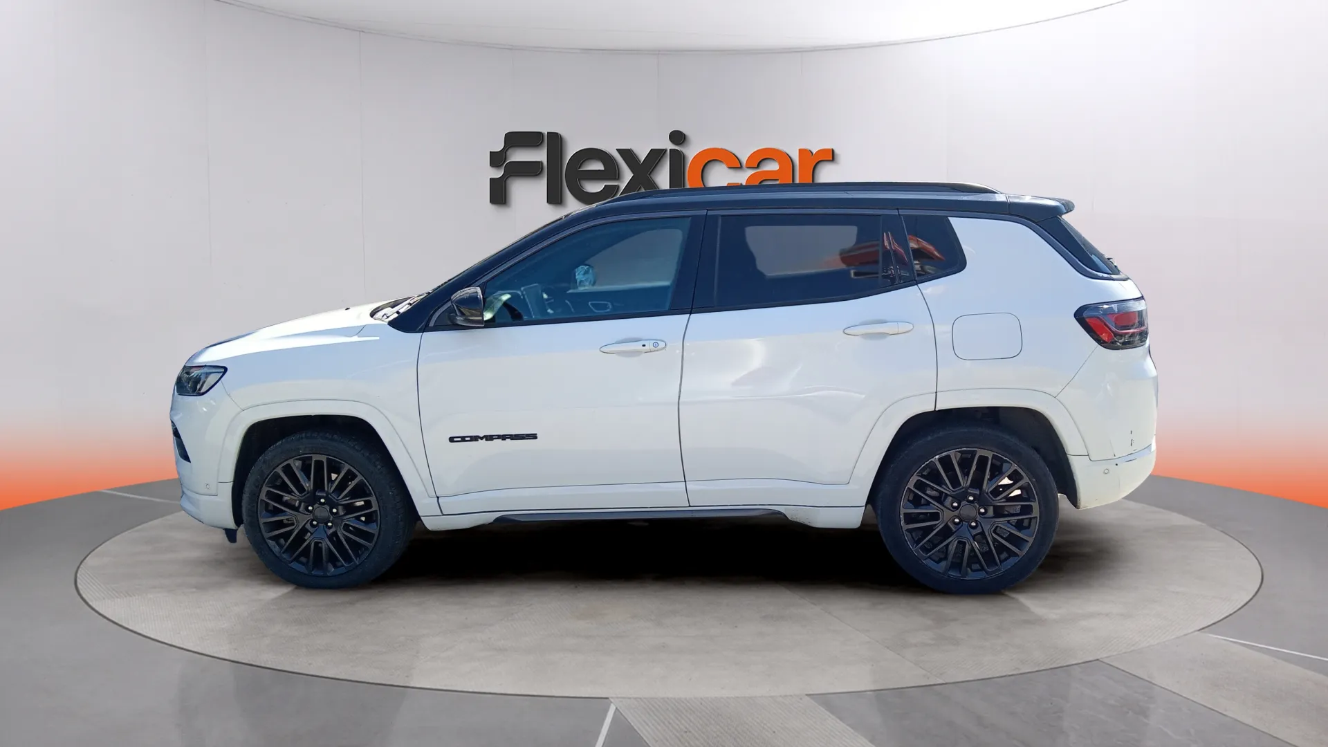 Jeep Compass 1.3 PHEV S AWD - foto 4