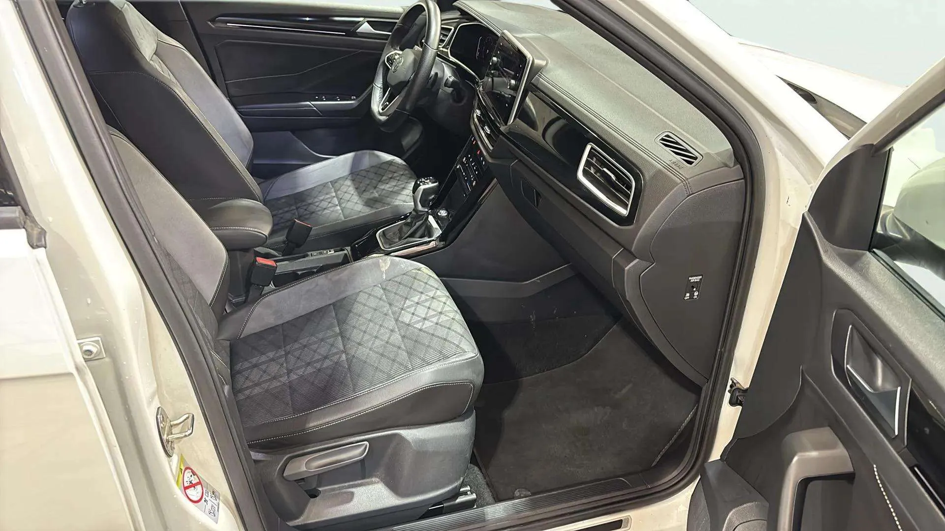 Volkswagen T-Roc R-Line 2.0 TDI DSG - foto 20