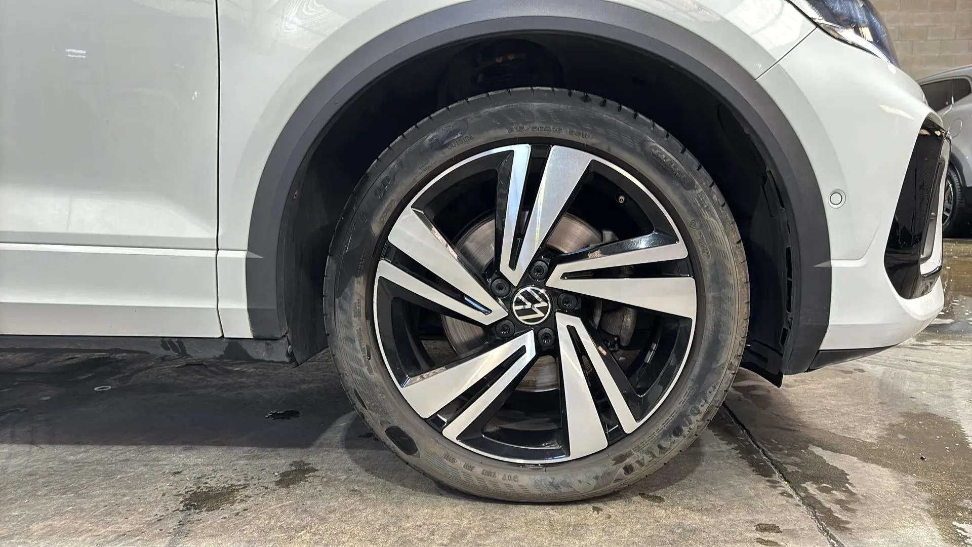Volkswagen T-Roc R-Line 2.0 TDI DSG - foto 29