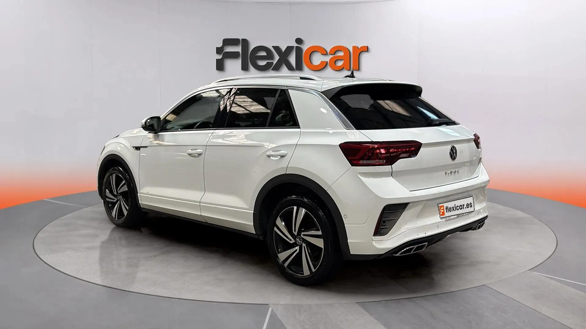 Volkswagen T-Roc R-Line 2.0 TDI DSG - foto 5