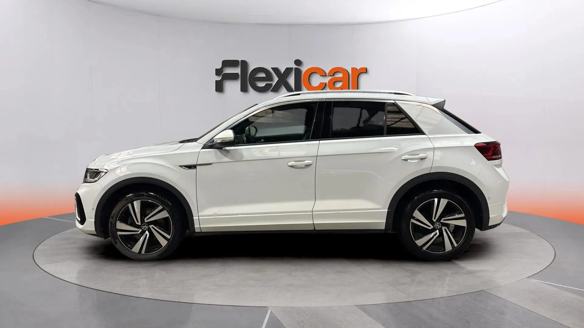 Volkswagen T-Roc R-Line 2.0 TDI DSG - foto 4