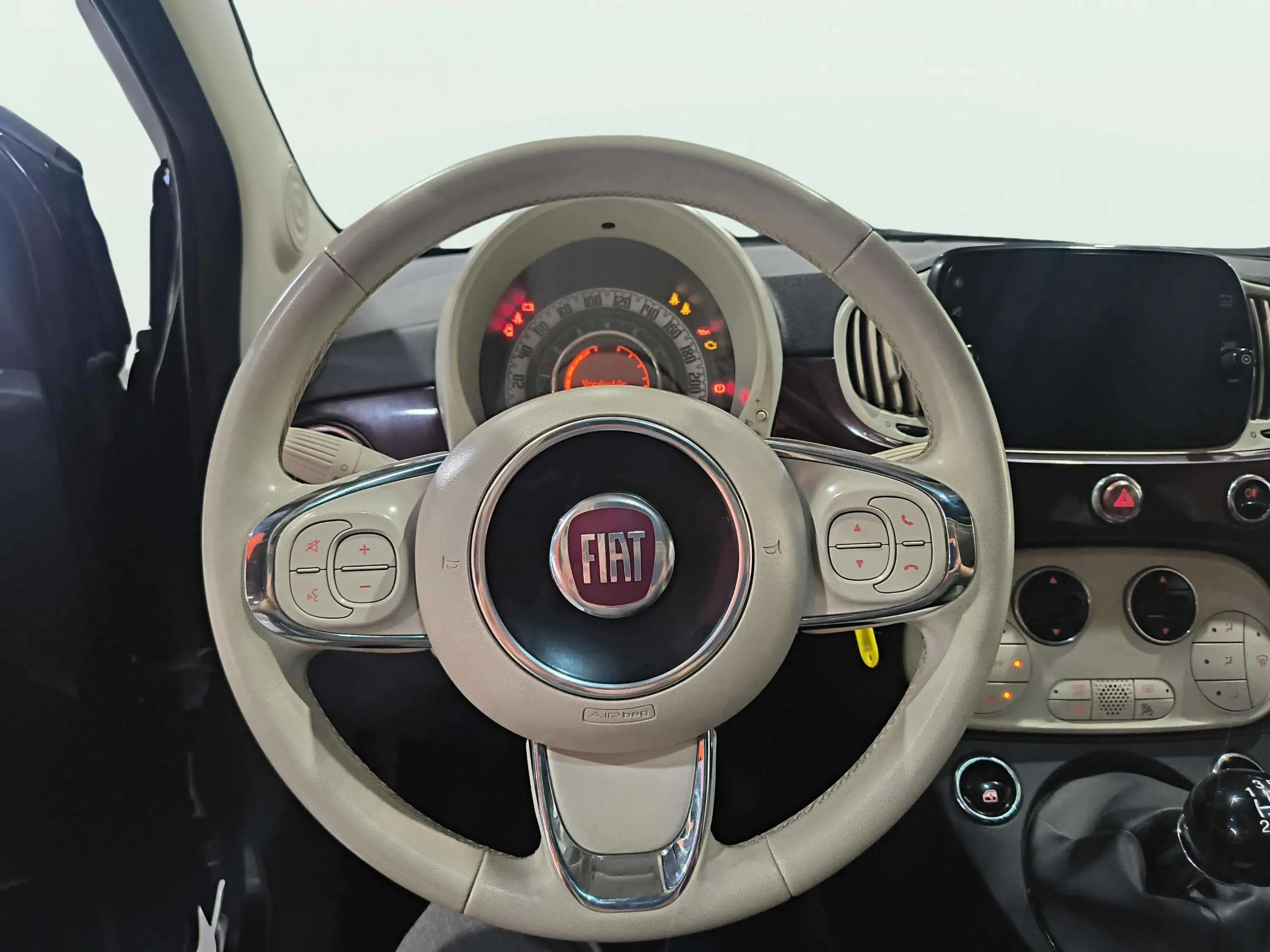 Fiat 500 Dolcevita 1.0 Hybrid - foto 9