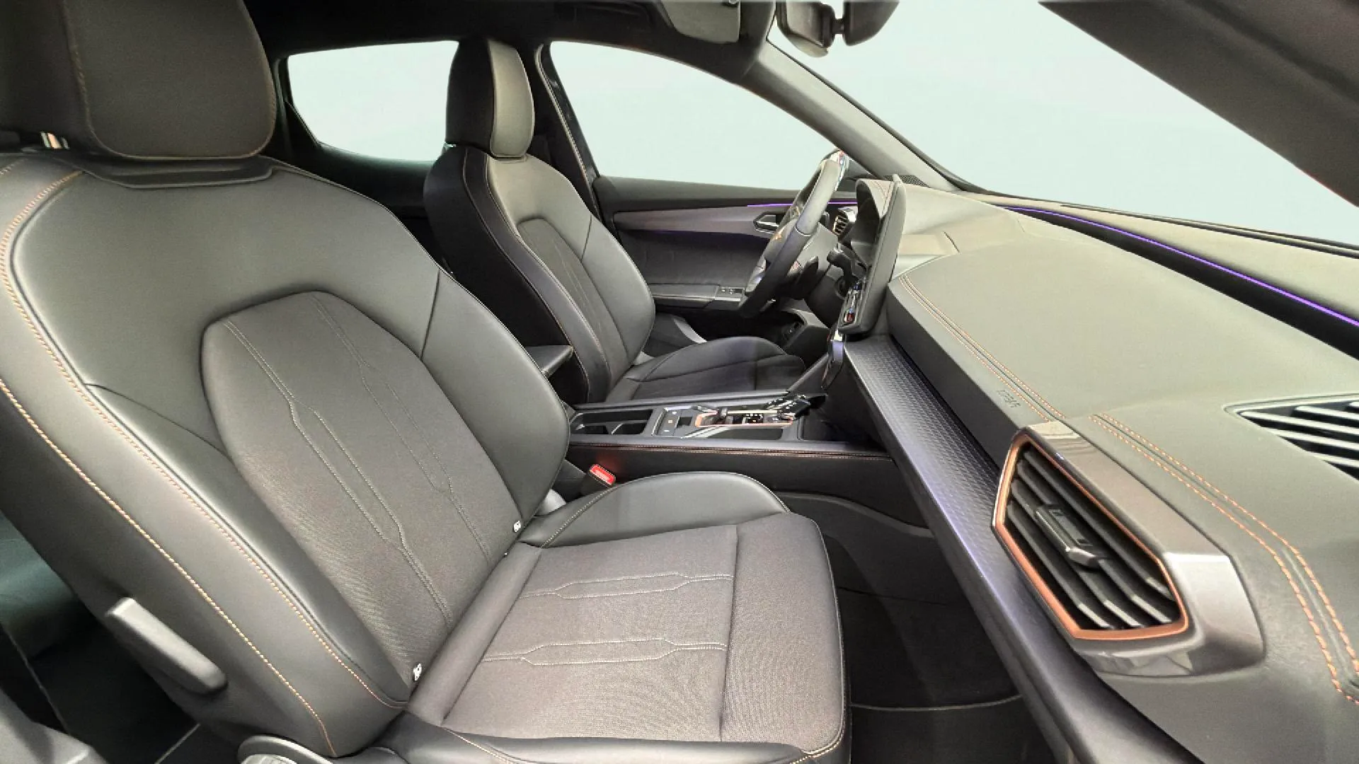 Cupra Formentor 1.5 eTSI DSG - foto 10