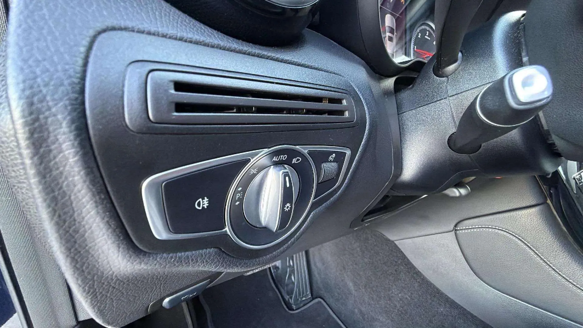 Mercedes-Benz GLC 220 d 4MATIC - foto 20