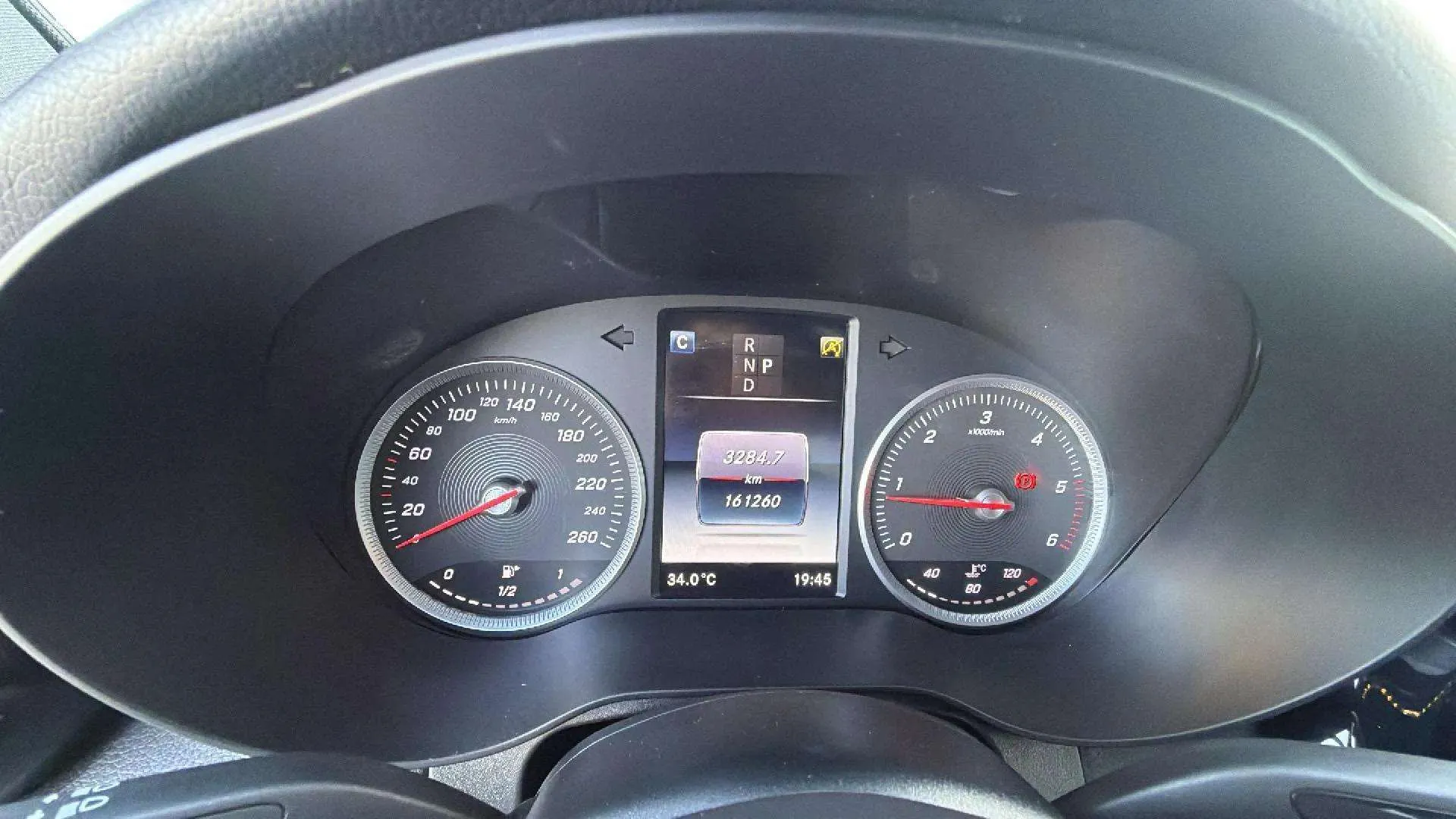 Mercedes-Benz GLC 220 d 4MATIC - foto 12
