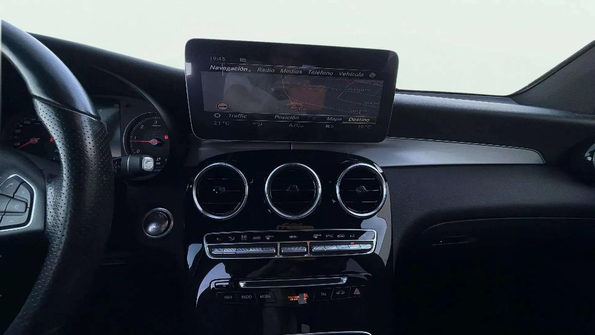 Mercedes-Benz GLC 220 d 4MATIC - foto 10