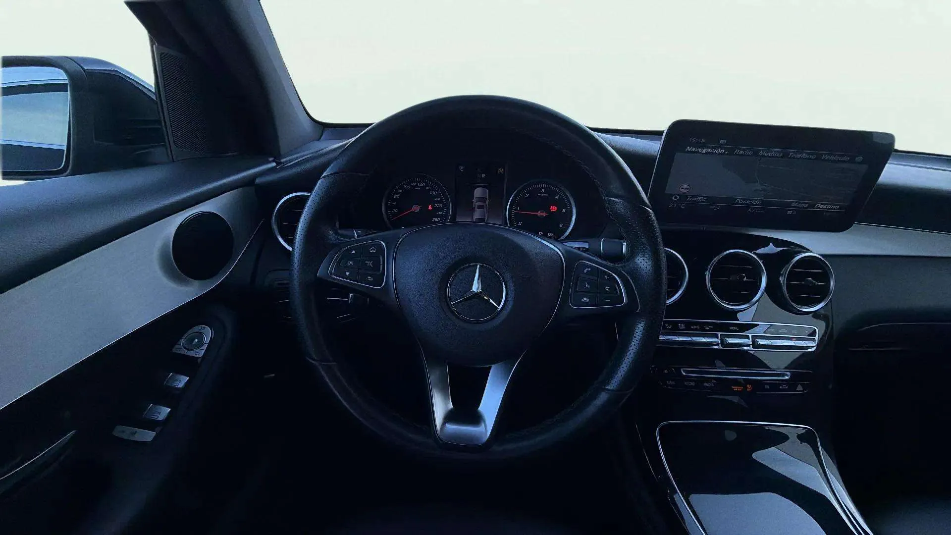 Mercedes-Benz GLC 220 d 4MATIC - foto 11