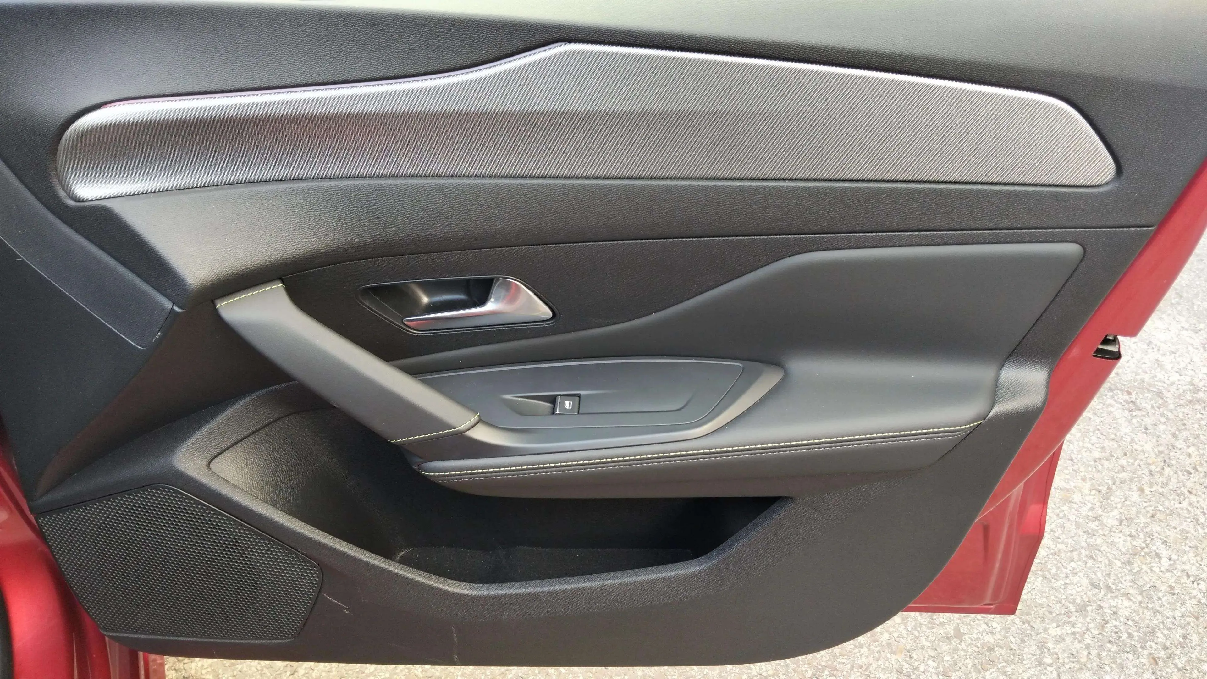 Peugeot 308 Active Pack Hybrid 180 eEAT8 - foto 21