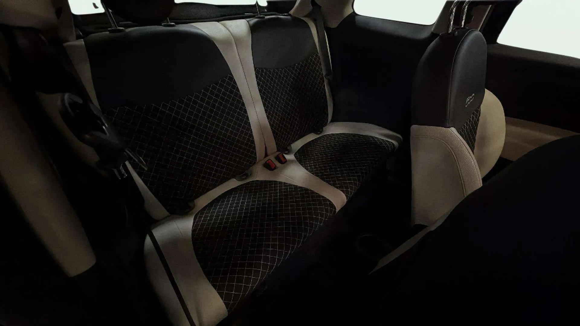 Fiat 500 Dolcevita 1.0 Hybrid - foto 9