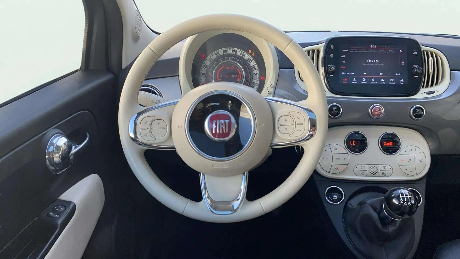 Fiat 500 Dolcevita 1.0 Hybrid - foto 11
