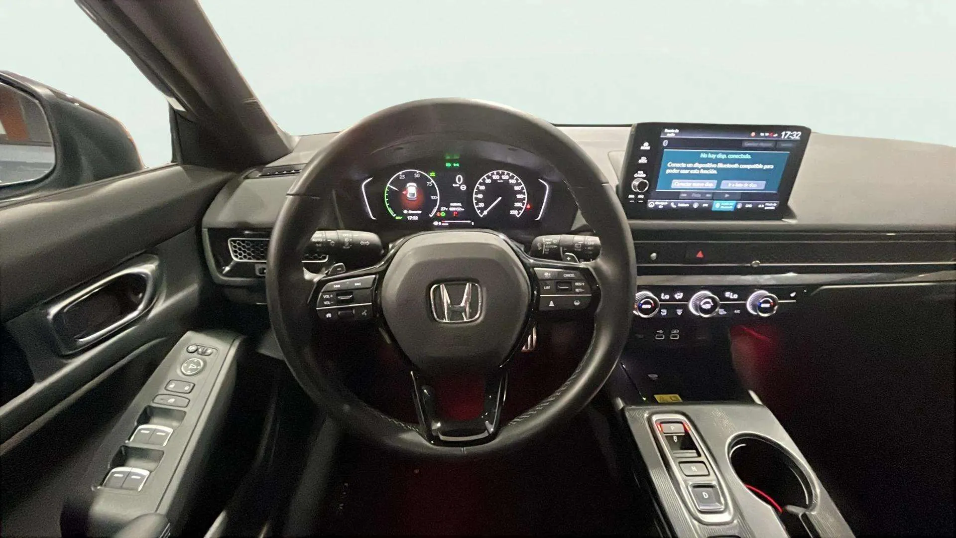 Honda Civic 2.0 i-MMD Elegance CVT - foto 14