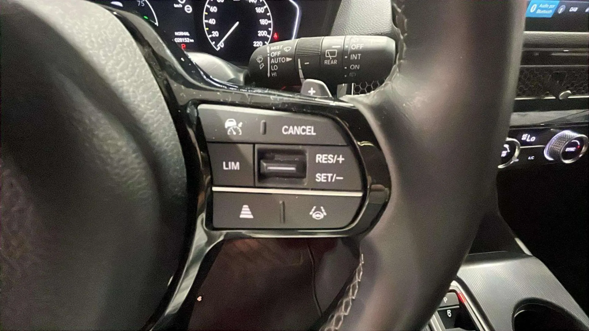 Honda Civic 2.0 i-MMD Elegance CVT - foto 16