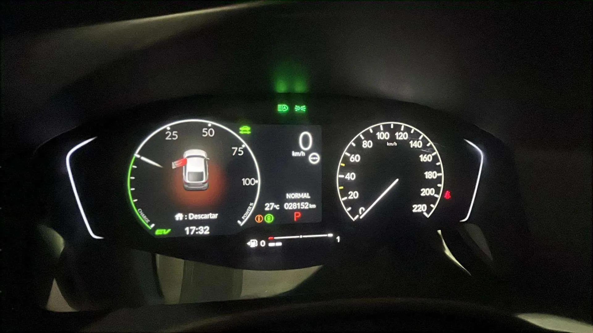 Honda Civic 2.0 i-MMD Elegance CVT - foto 18