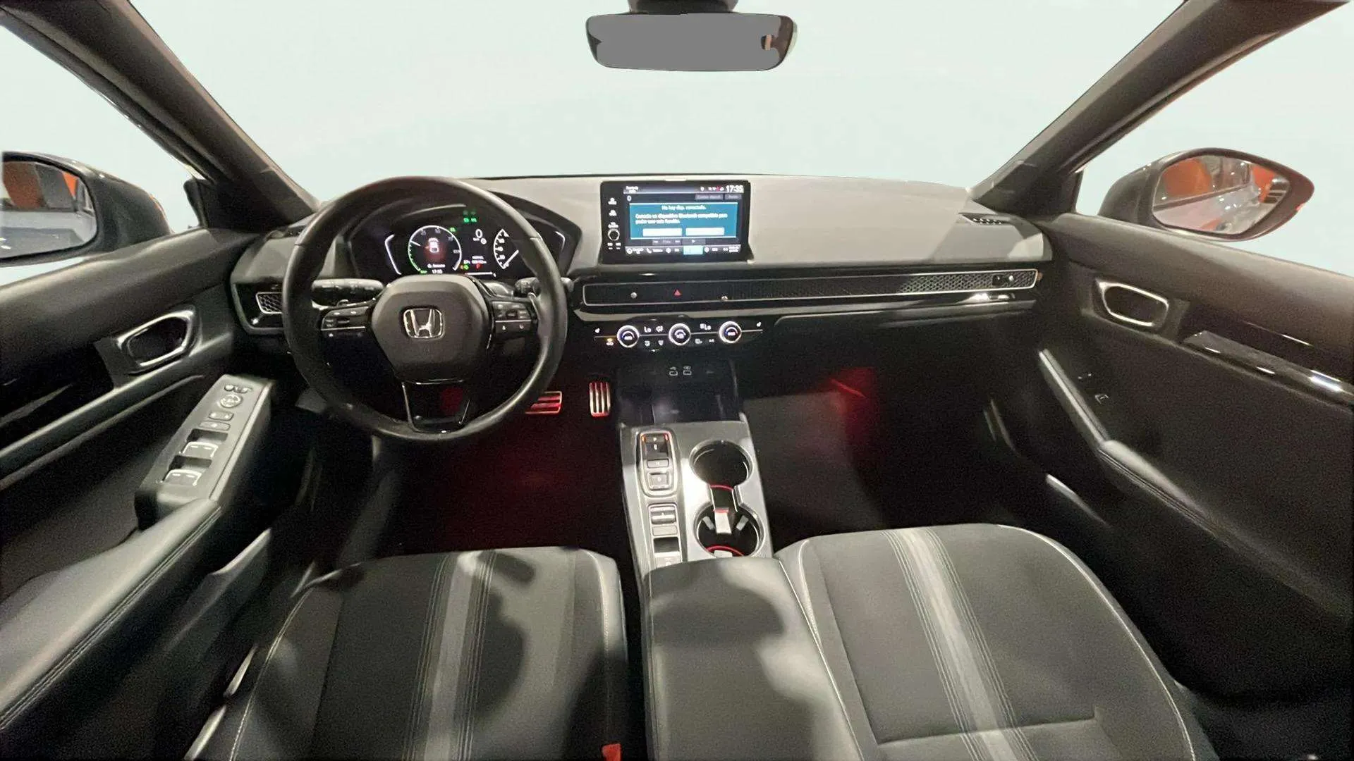 Honda Civic 2.0 i-MMD Elegance CVT - foto 13