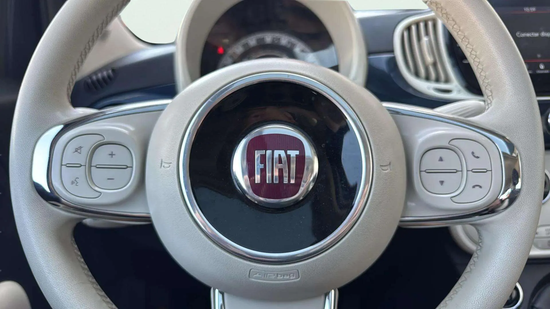 Fiat 500 Dolcevita 1.0 Hybrid - foto 14