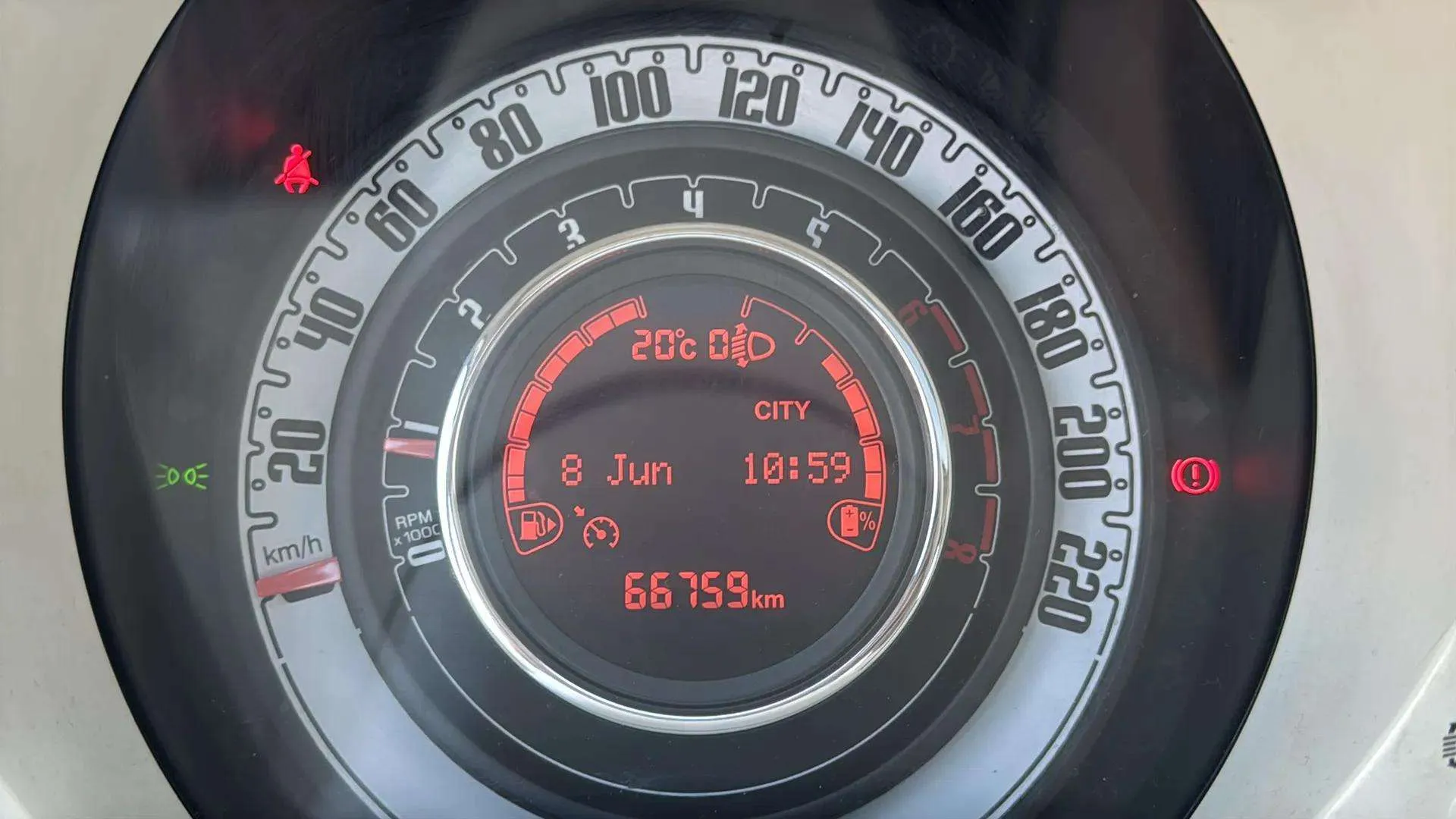 Fiat 500 Dolcevita 1.0 Hybrid - foto 15