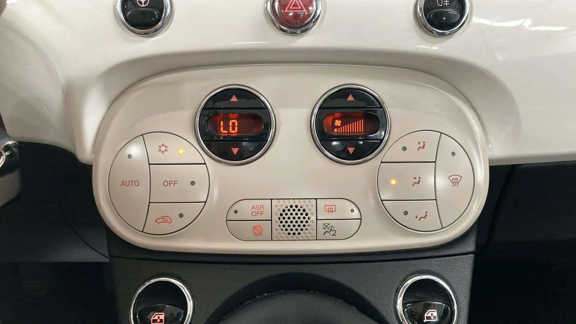 Fiat 500 Dolcevita 1.0 Hybrid - foto 21