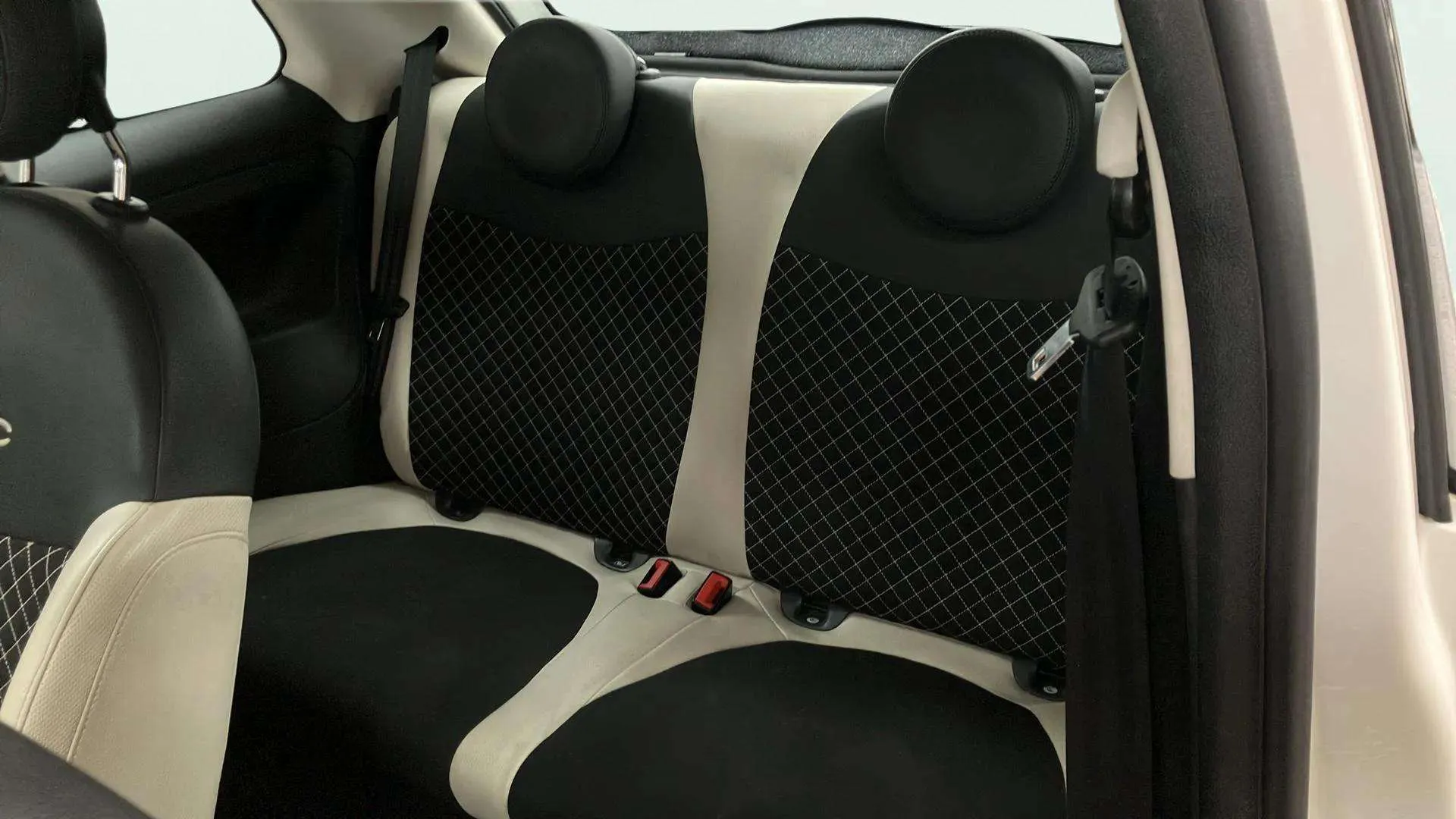 Fiat 500 Dolcevita 1.0 Hybrid - foto 13