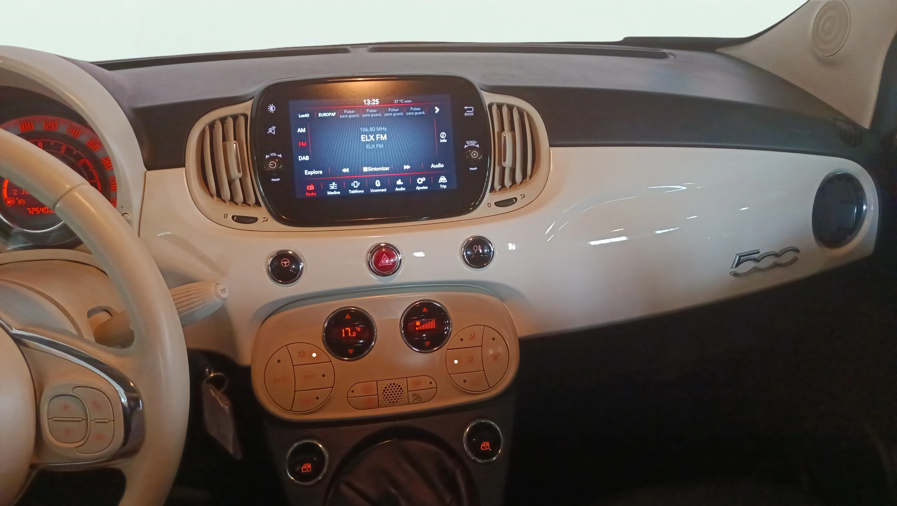 Fiat 500 Dolcevita 1.0 Hybrid - foto 12