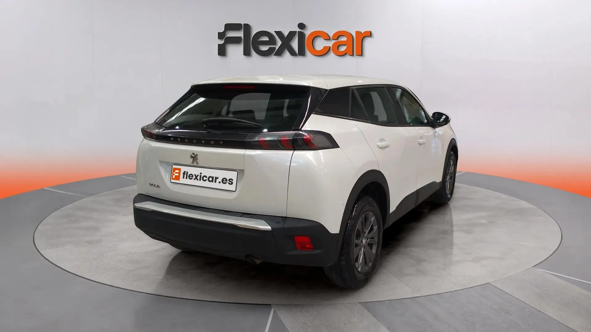 Peugeot 2008 Active Pack PureTech 100 BVM6 - foto 4