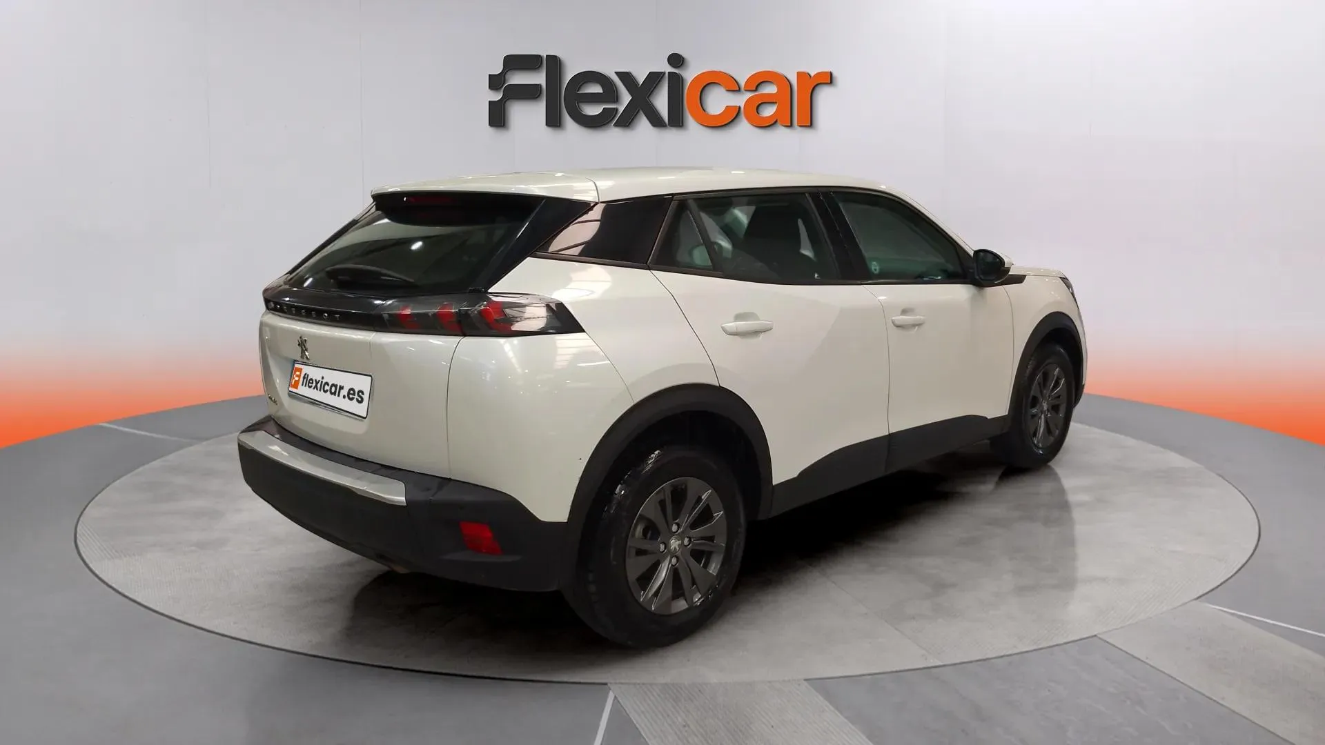 Peugeot 2008 Active Pack PureTech 100 BVM6 - foto 5