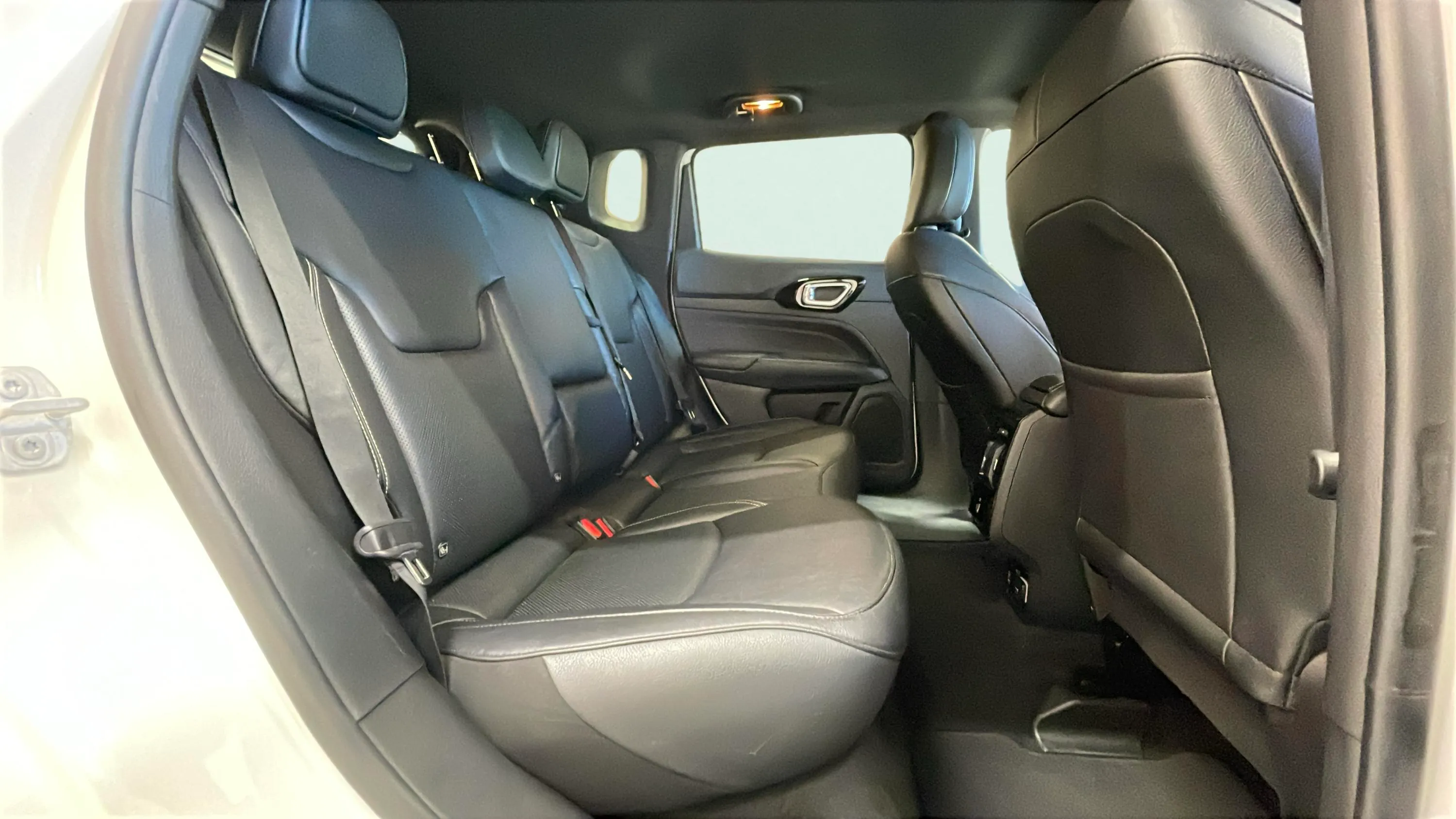 Jeep Compass 1.3 PHEV S AWD - foto 20