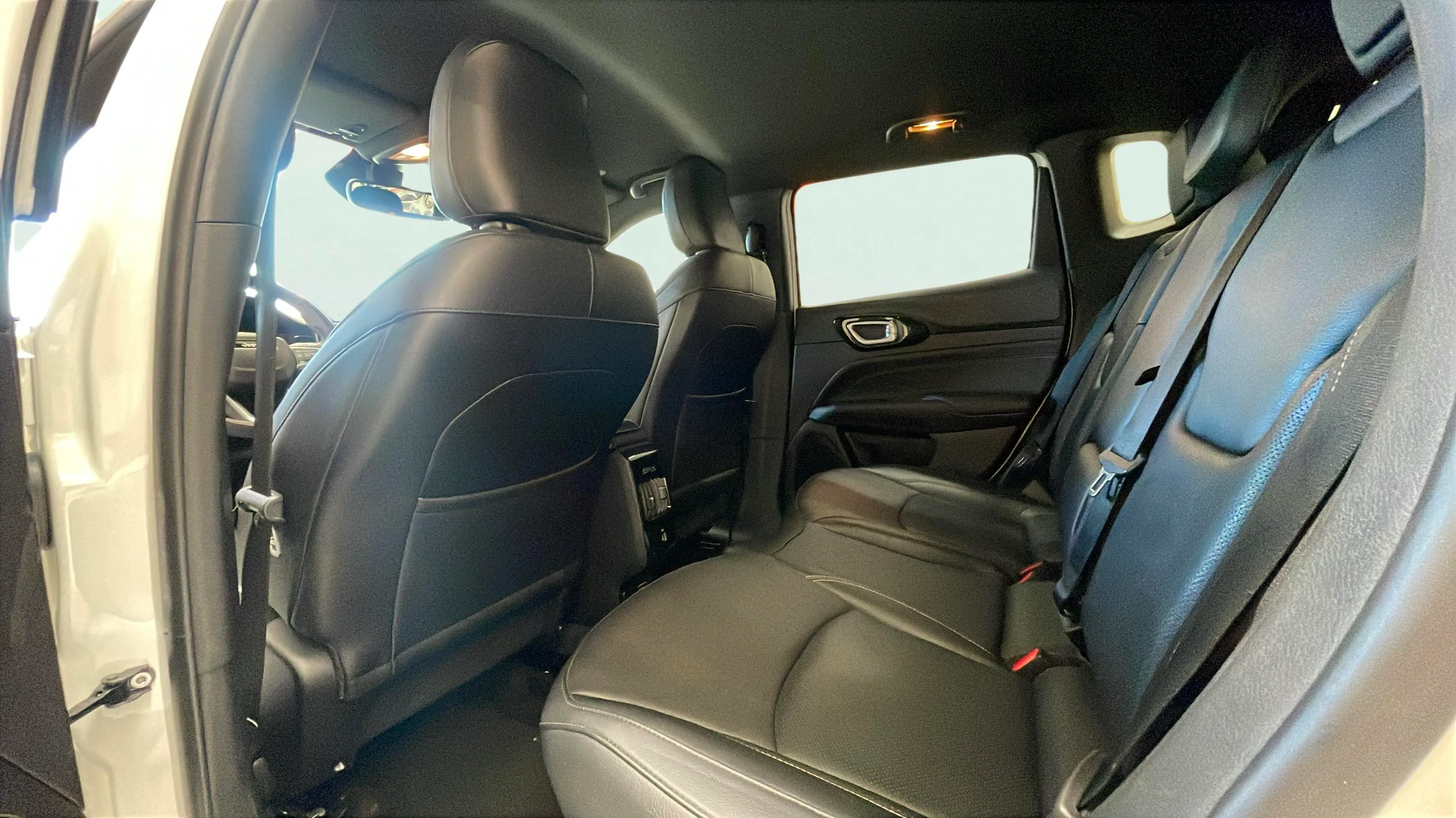 Jeep Compass 1.3 PHEV S AWD - foto 22