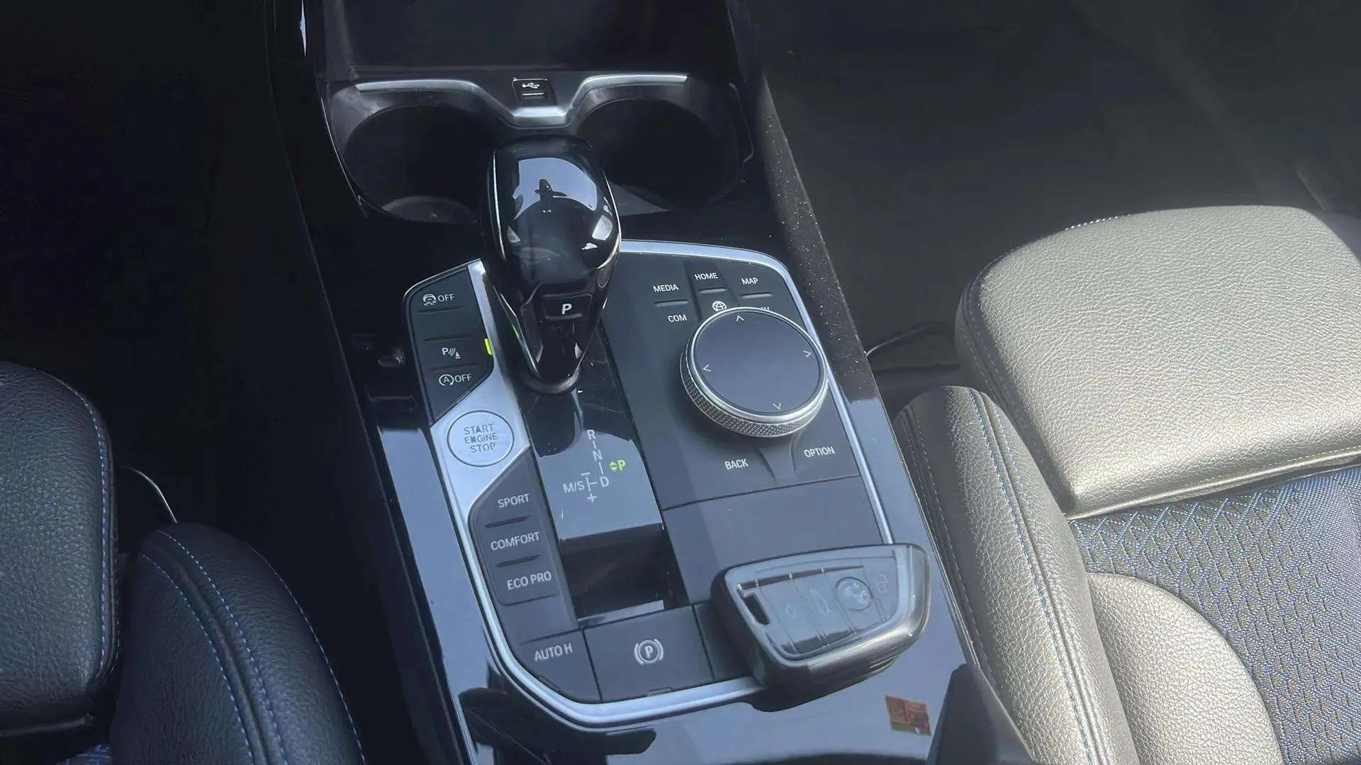 BMW Serie 1 118i - foto 18
