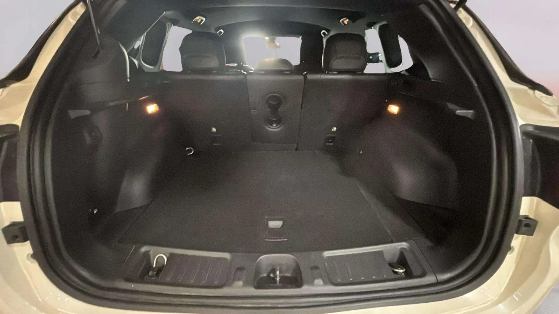 Jeep Compass 1.3 PHEV S AWD - foto 17